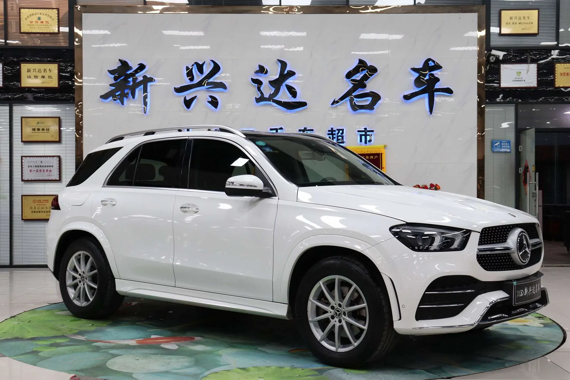 Mercedes-Benz GLE (Imported)