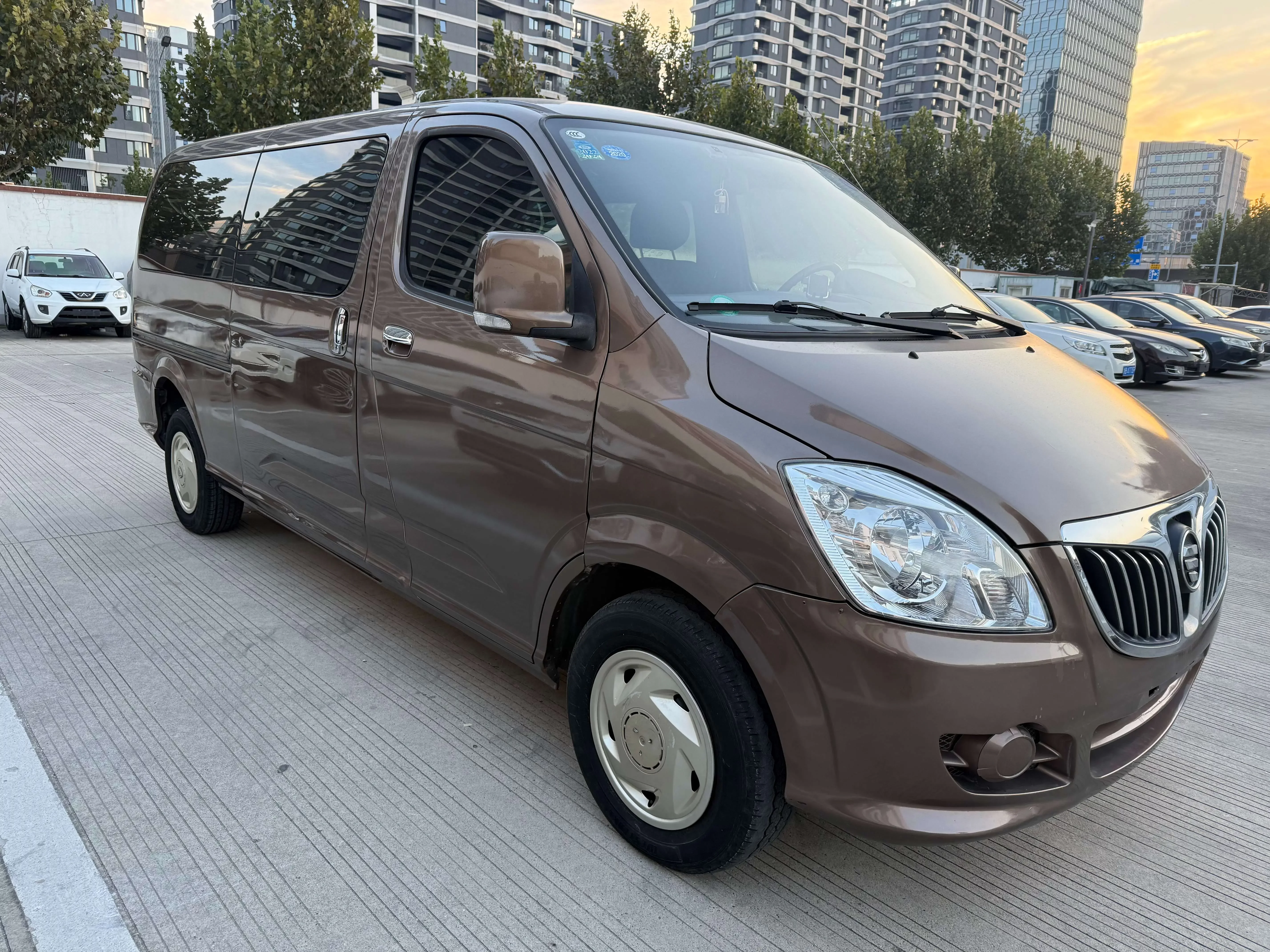 Foton Monpike E