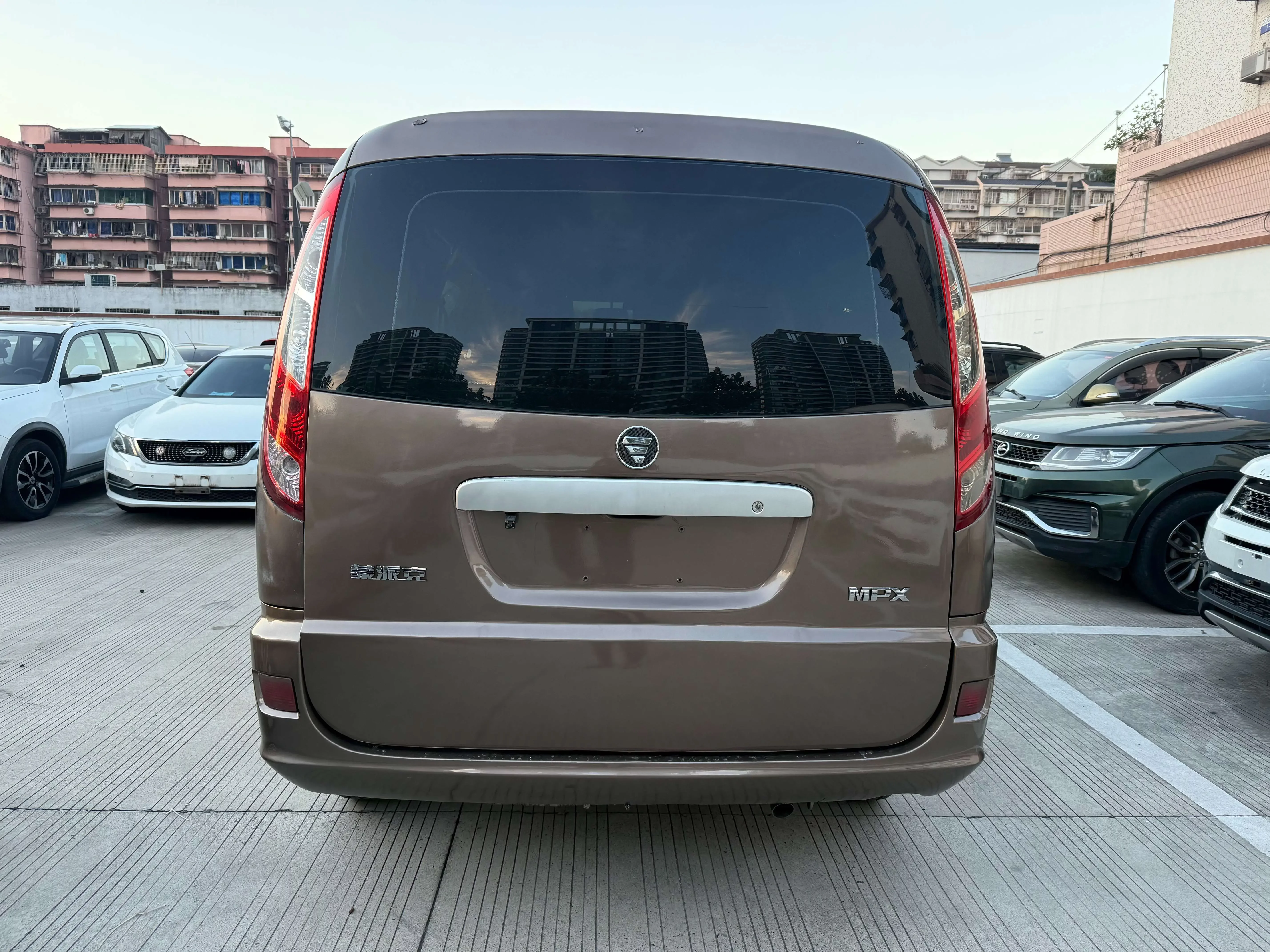 Foton Monpike E
