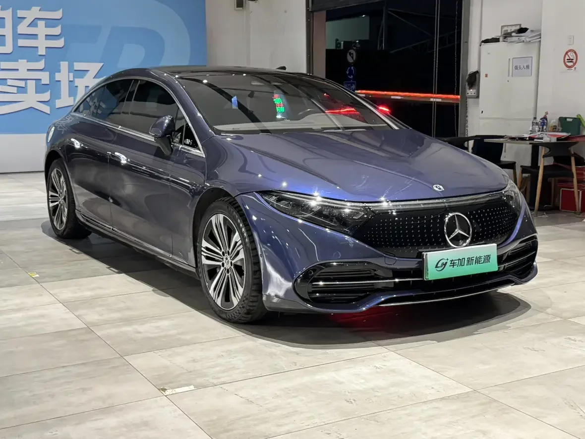 Mercedes-Benz EQS
