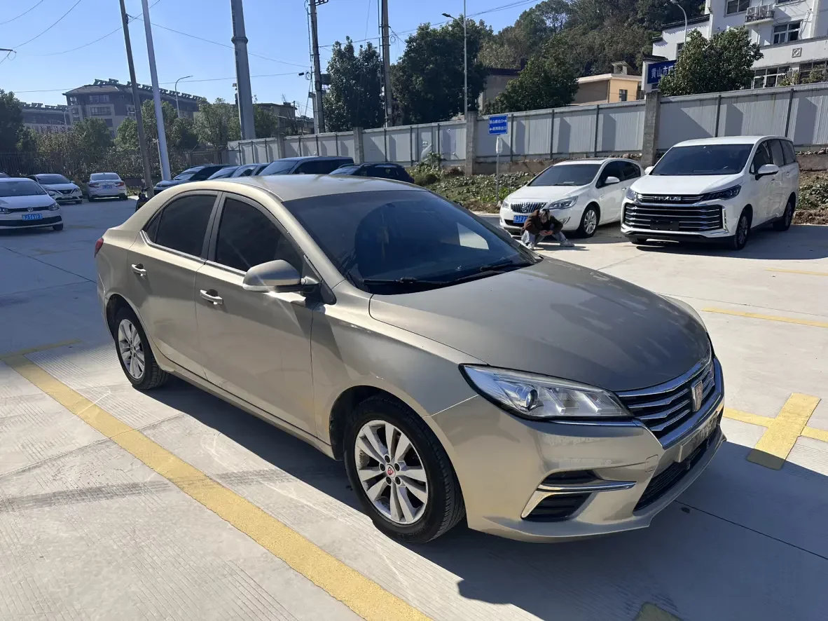 Roewe 360