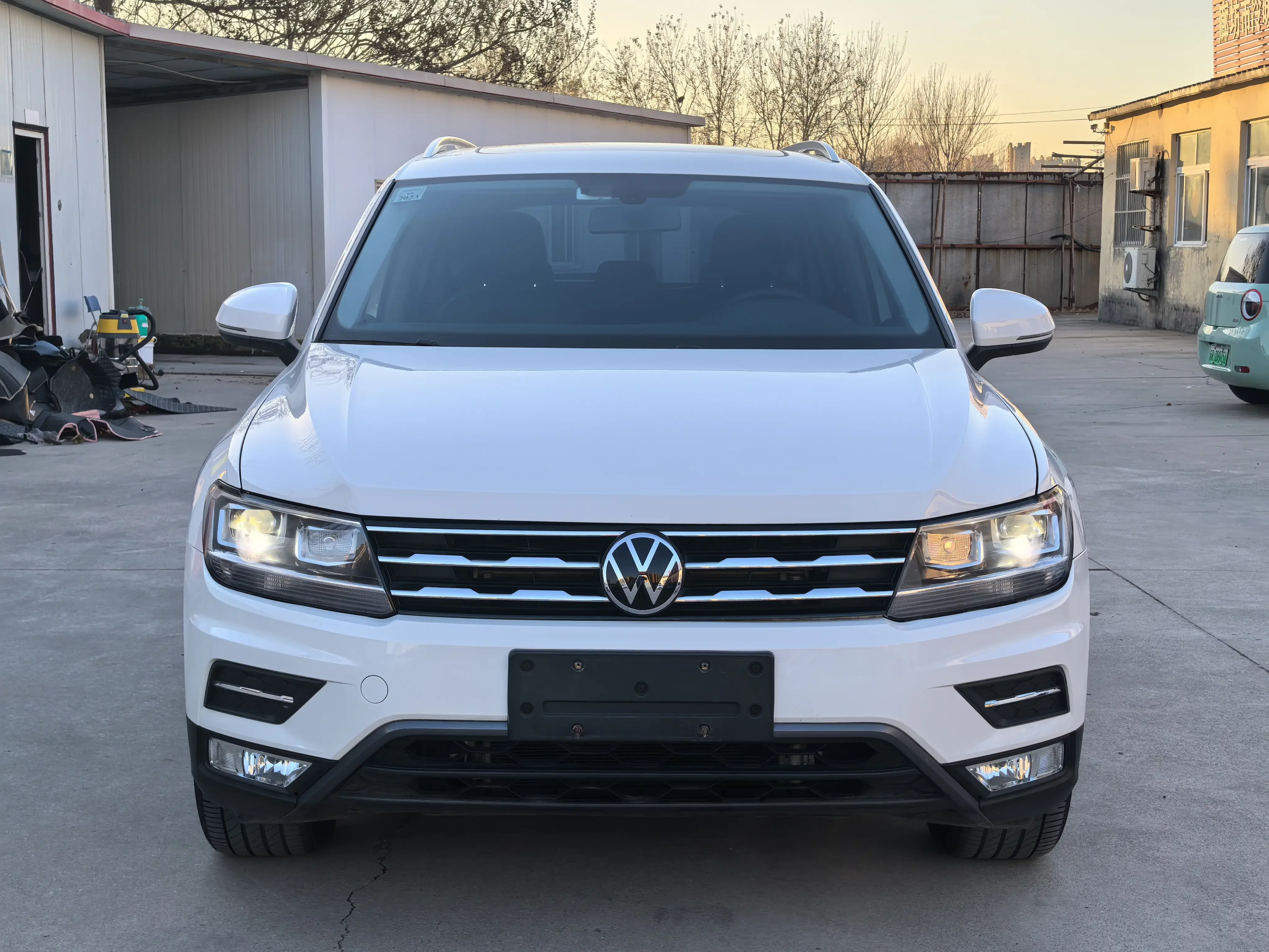 Volkswagen Tiguan L