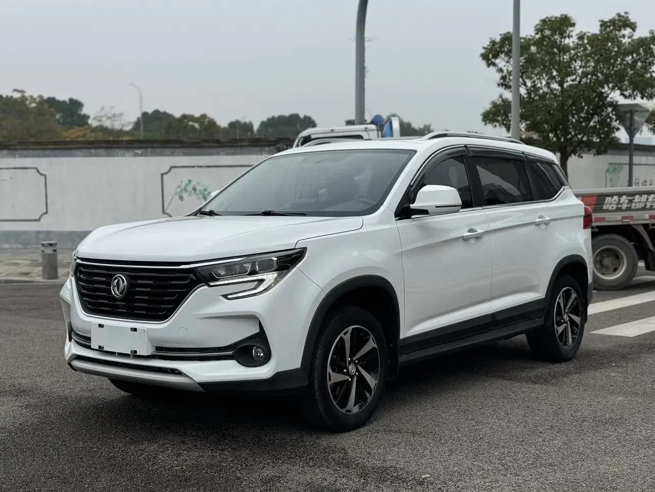 Forthing Fengxing T5
