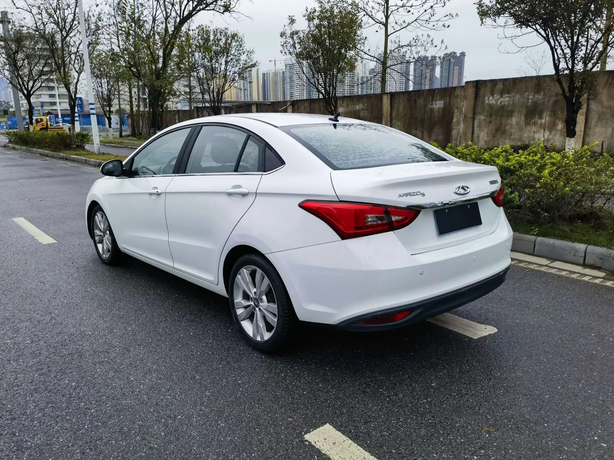 Chery Arrizo 5