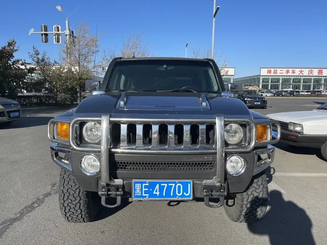 Hummer H3