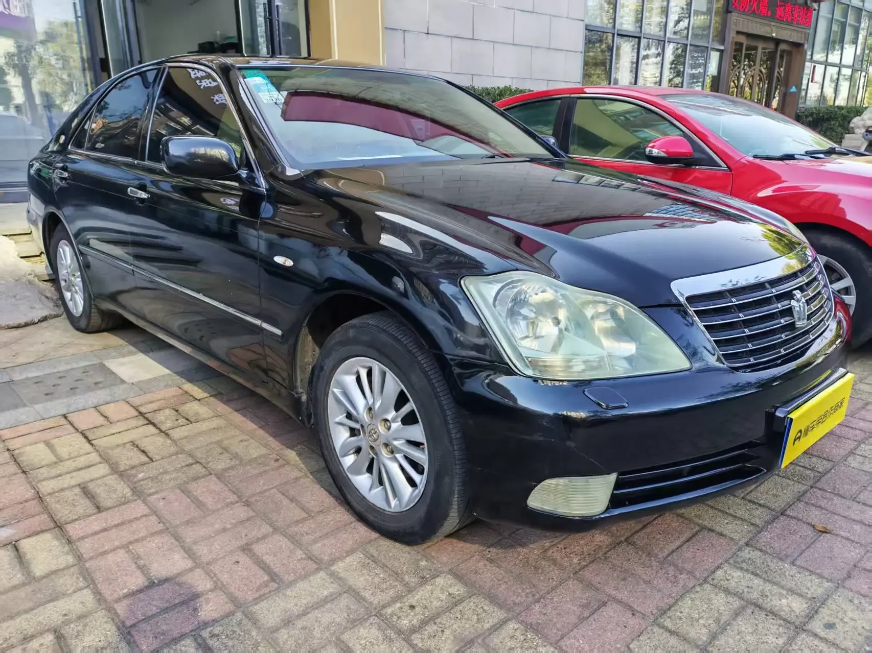 Toyota crown