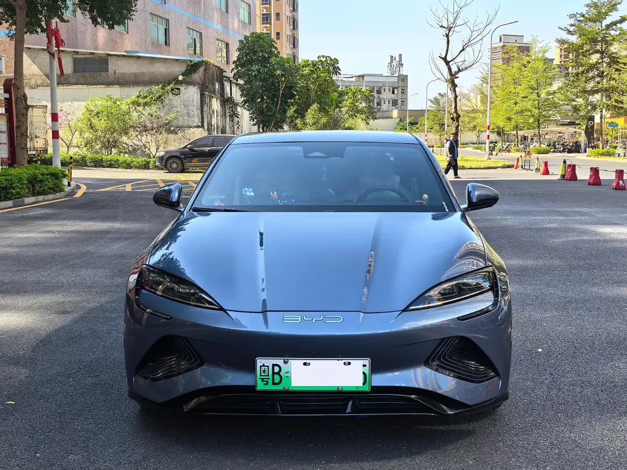 BYD seal