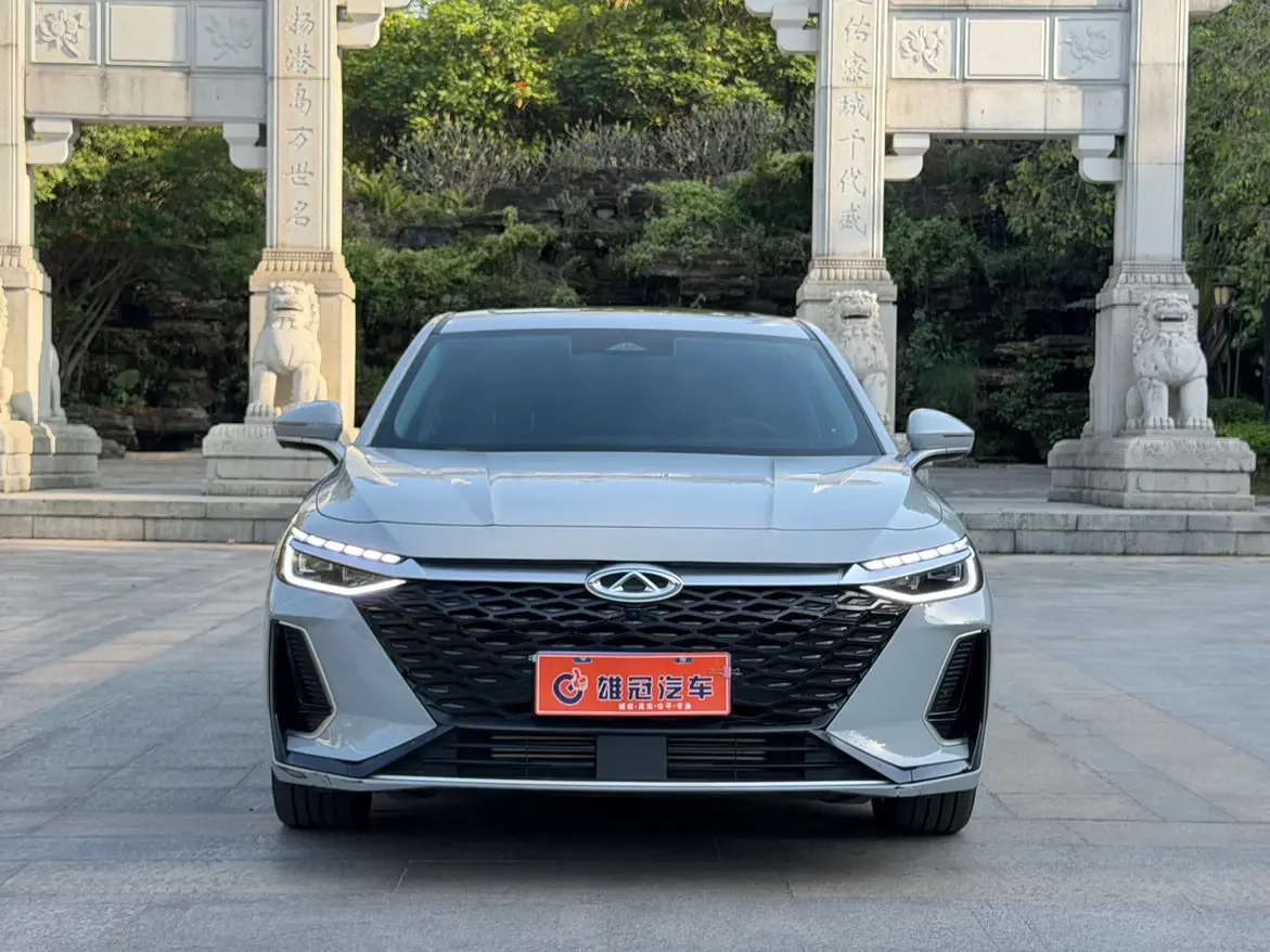 Chery Arrizo 8