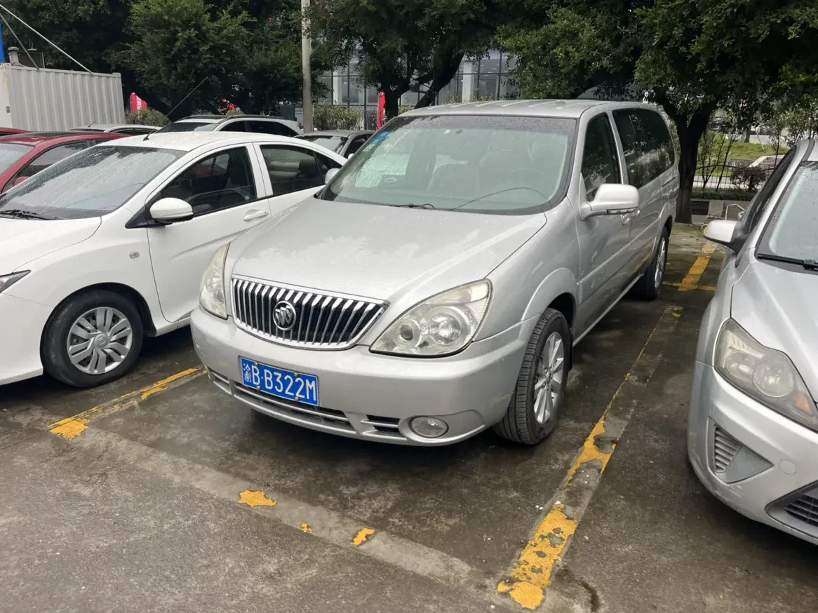Buick GL8