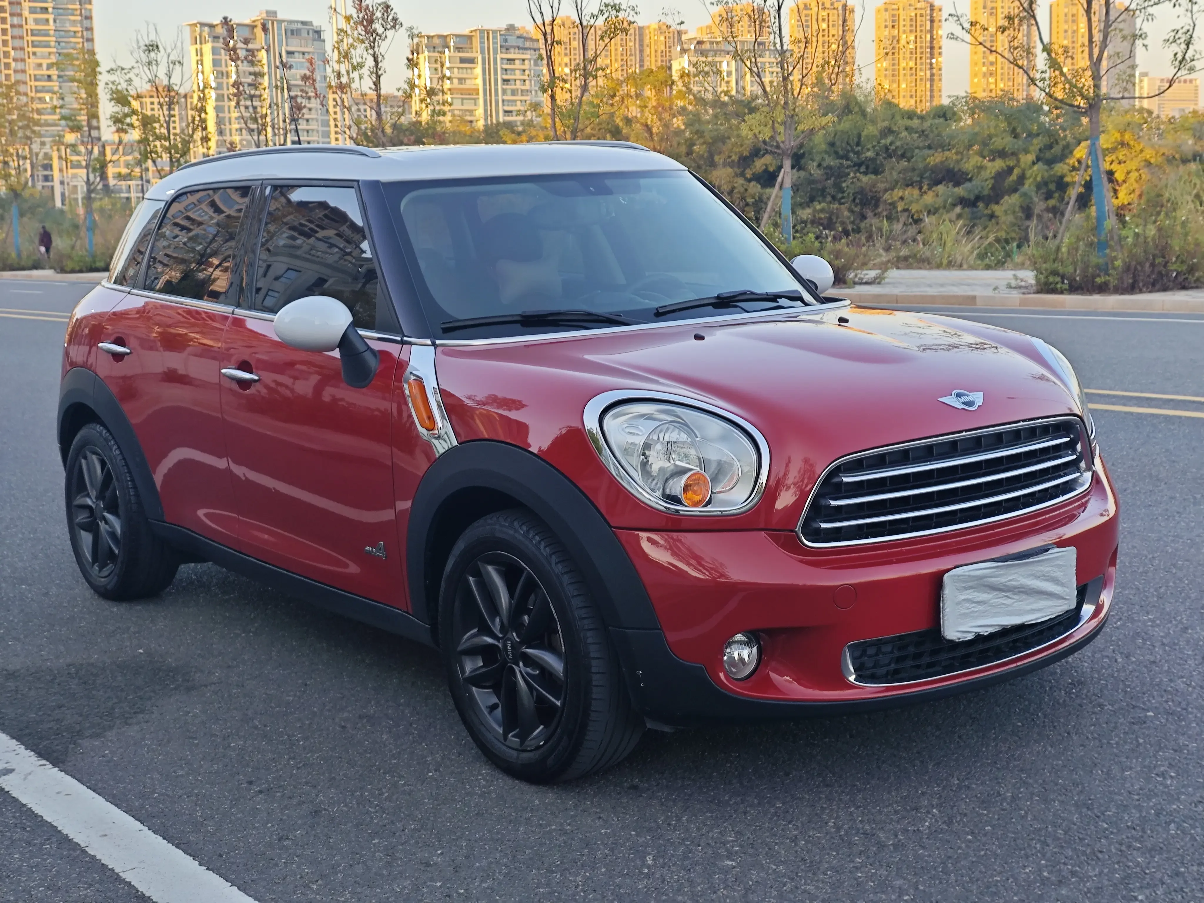 MINI COUNTRYMAN