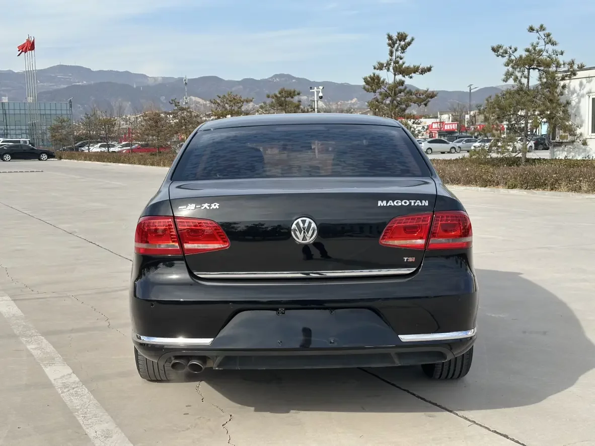Volkswagen Magotan