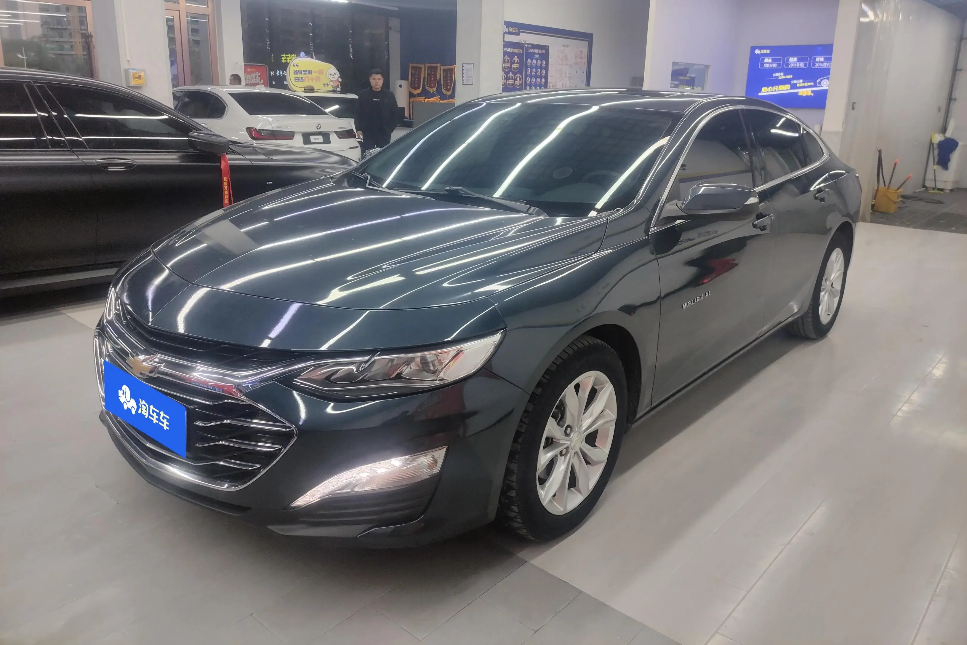 Chevrolet Malibu XL