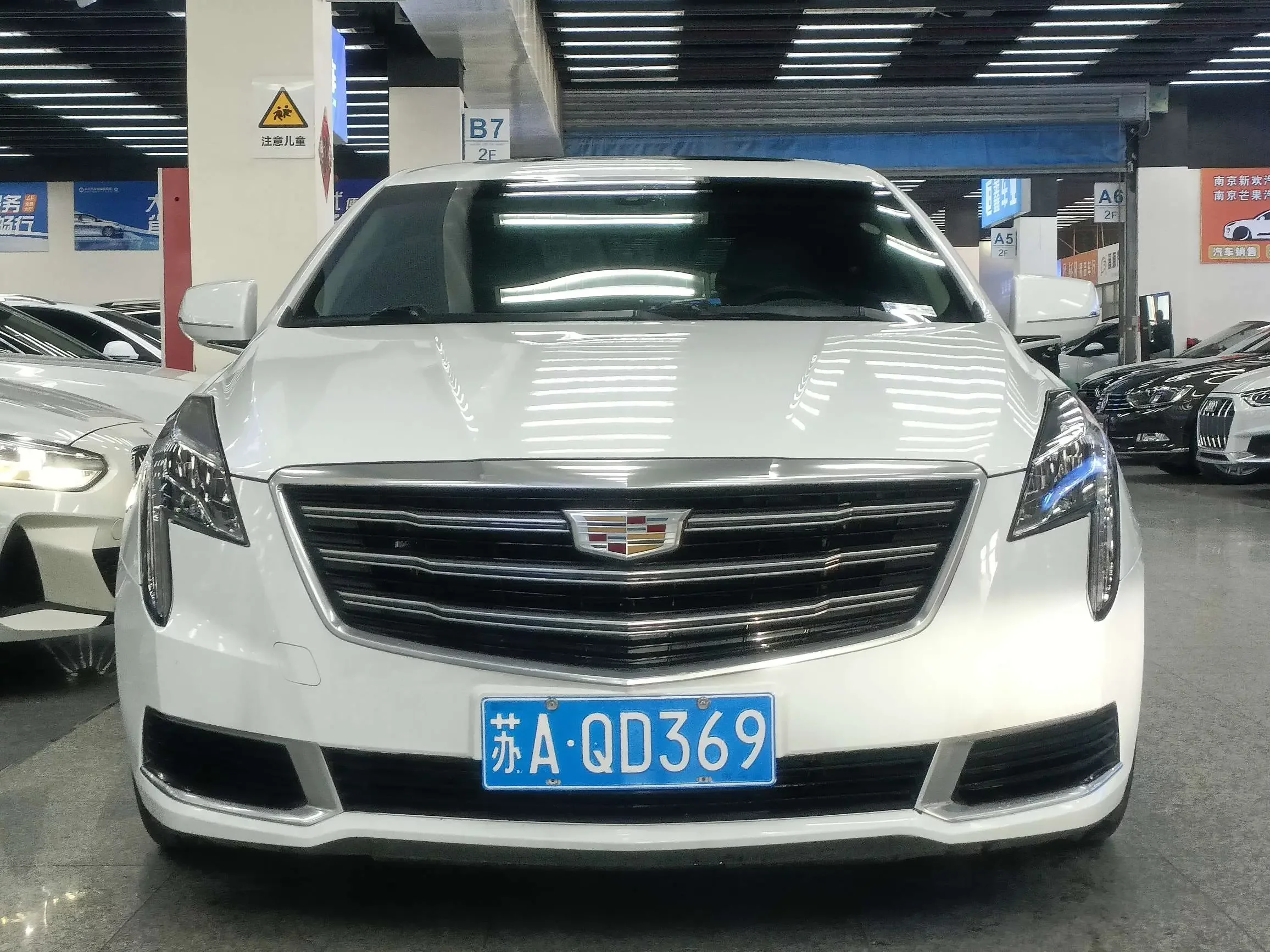 Cadillac XTS
