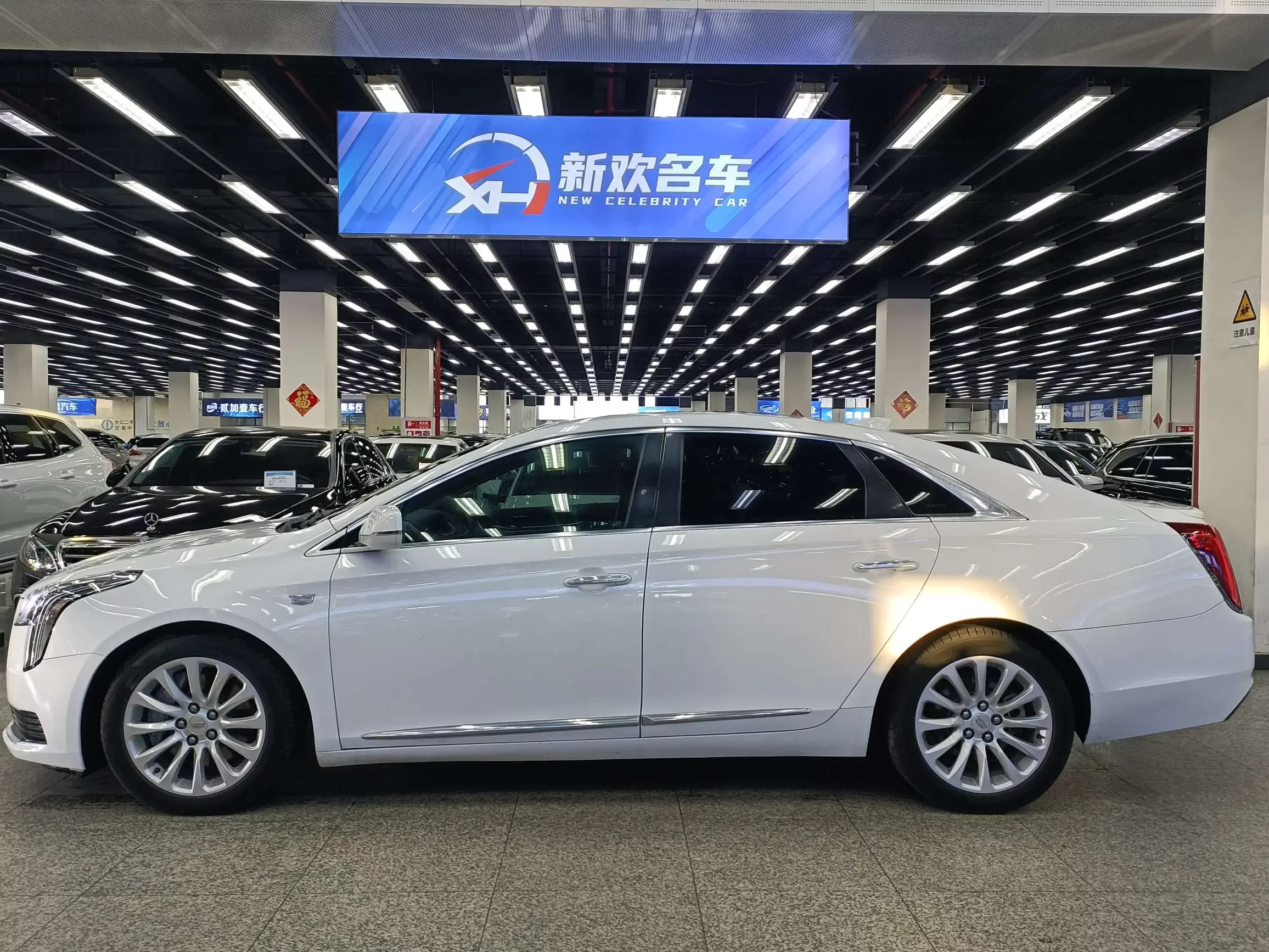 Cadillac XTS