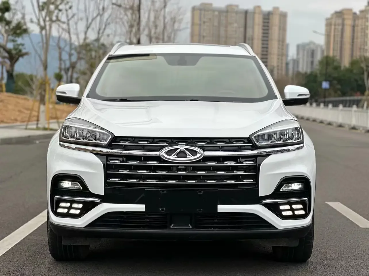 Chery Tiggo 8