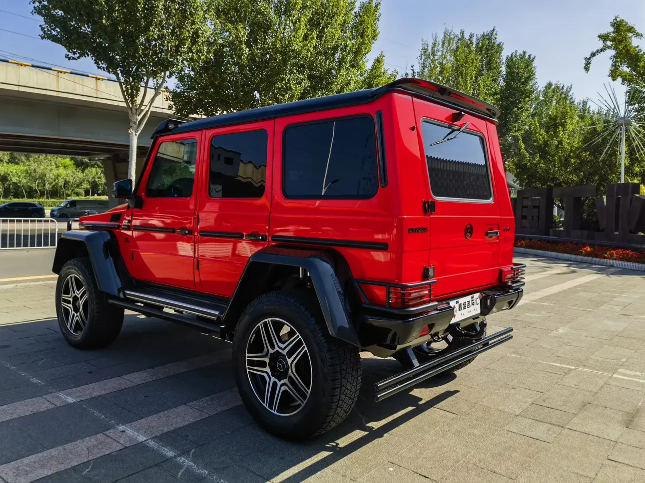 Mercedes-Benz G Class