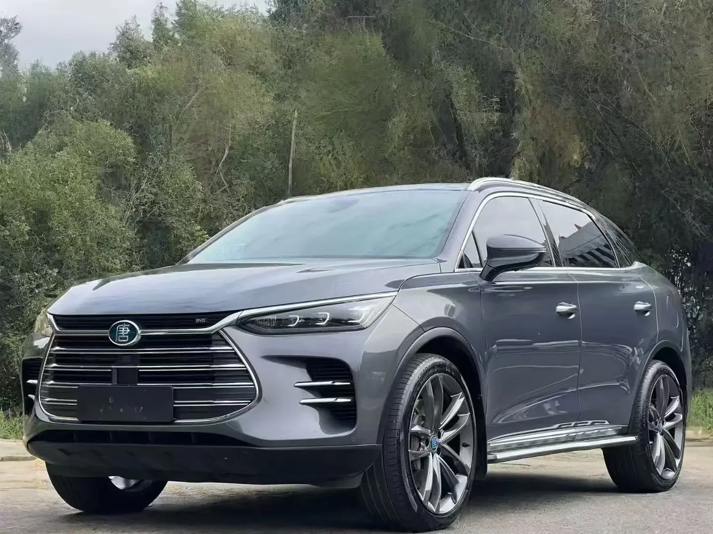 BYD Tang DM