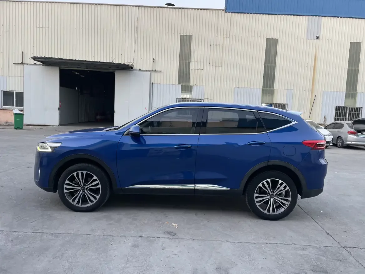 Haval F7