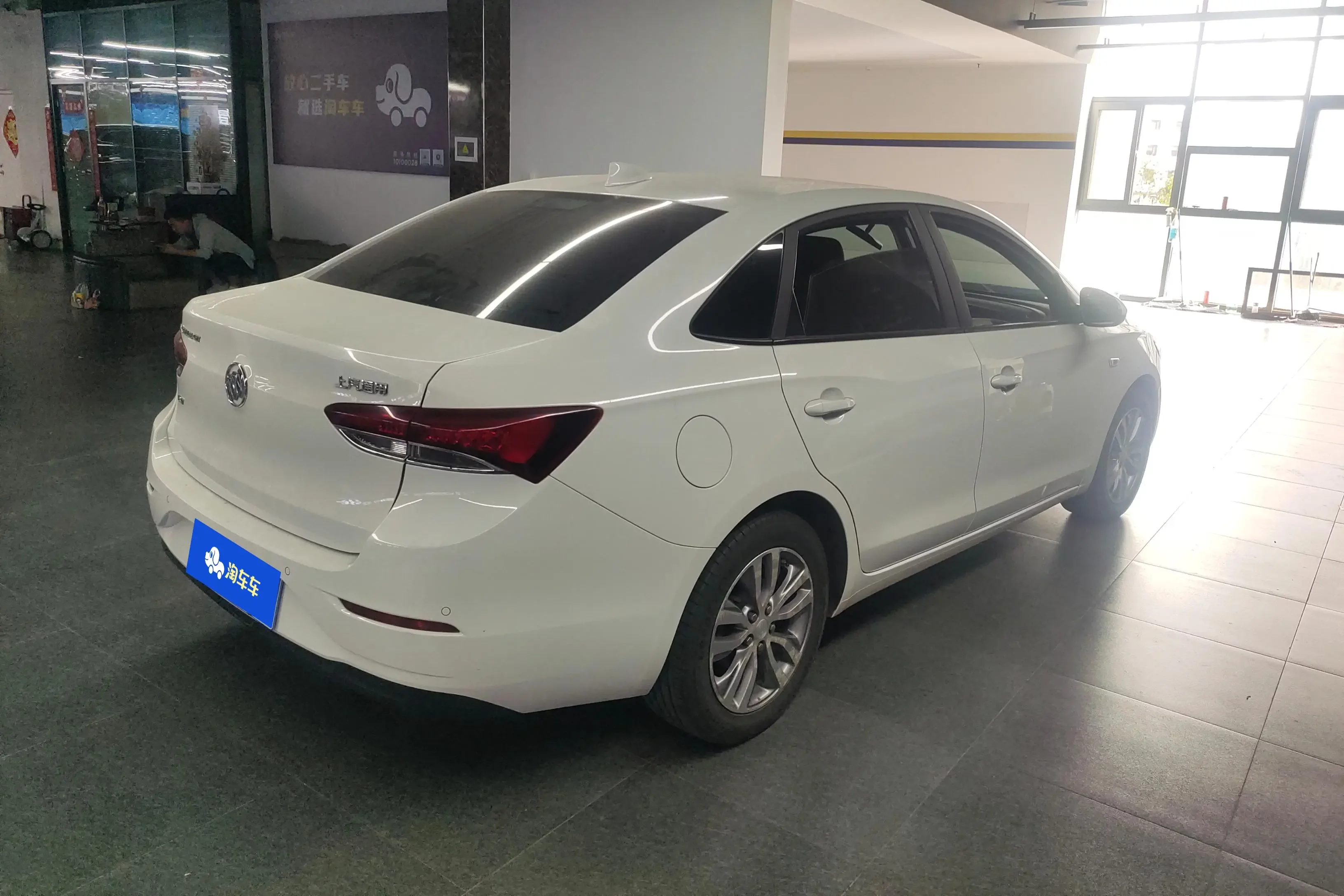 Buick Yinglang