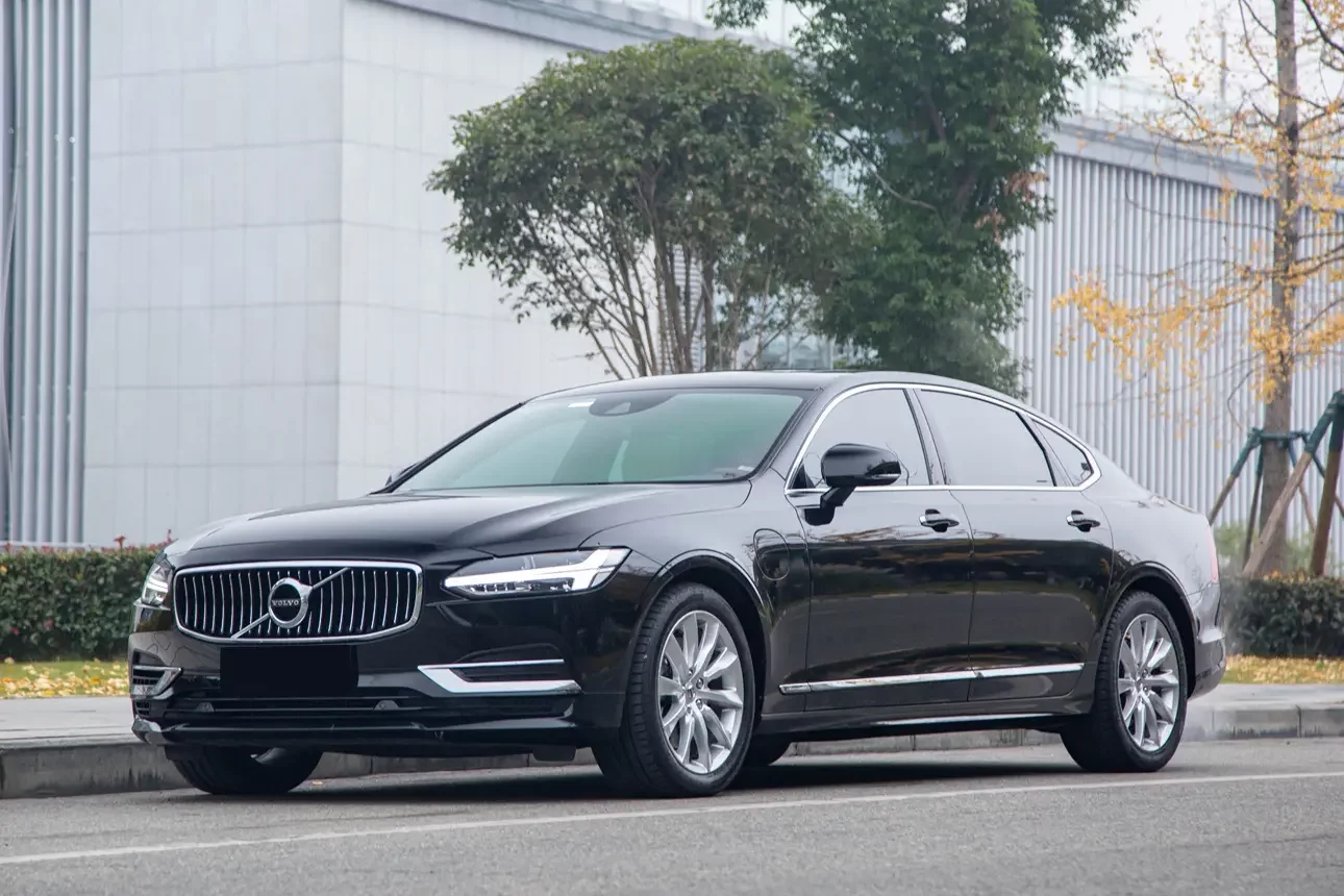 Volvo S90 PHEV