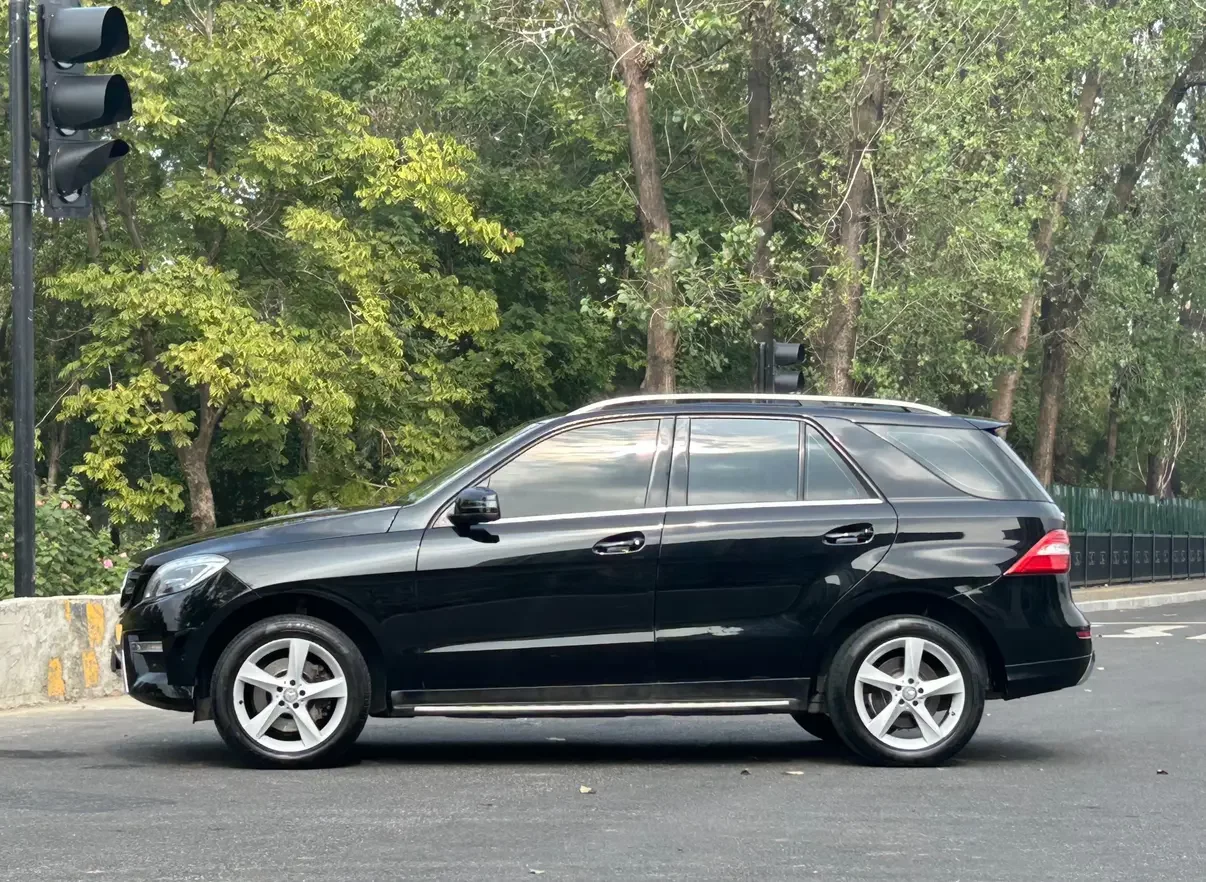 Mercedes-Benz M Class