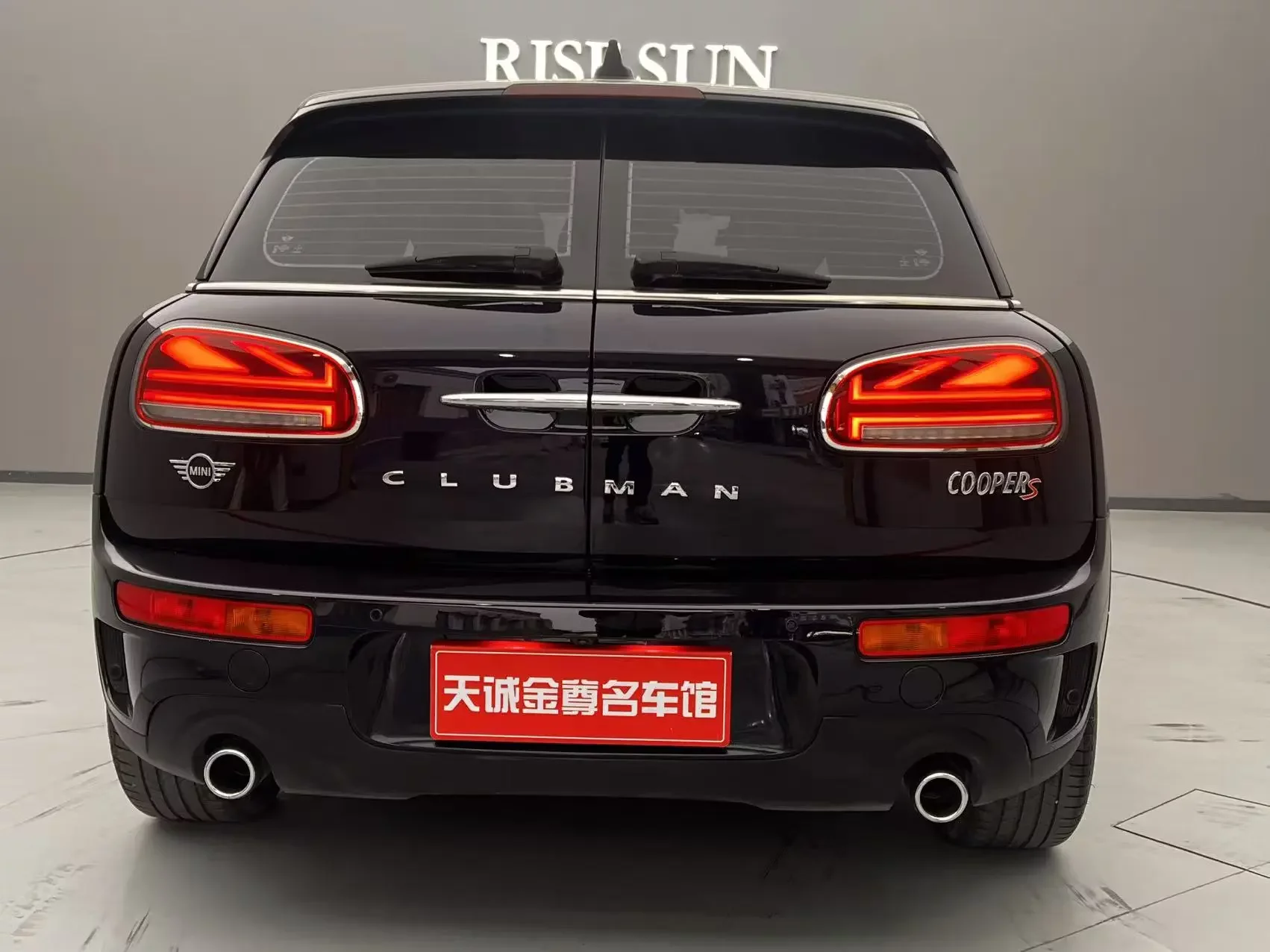 MINI CLUBMAN
