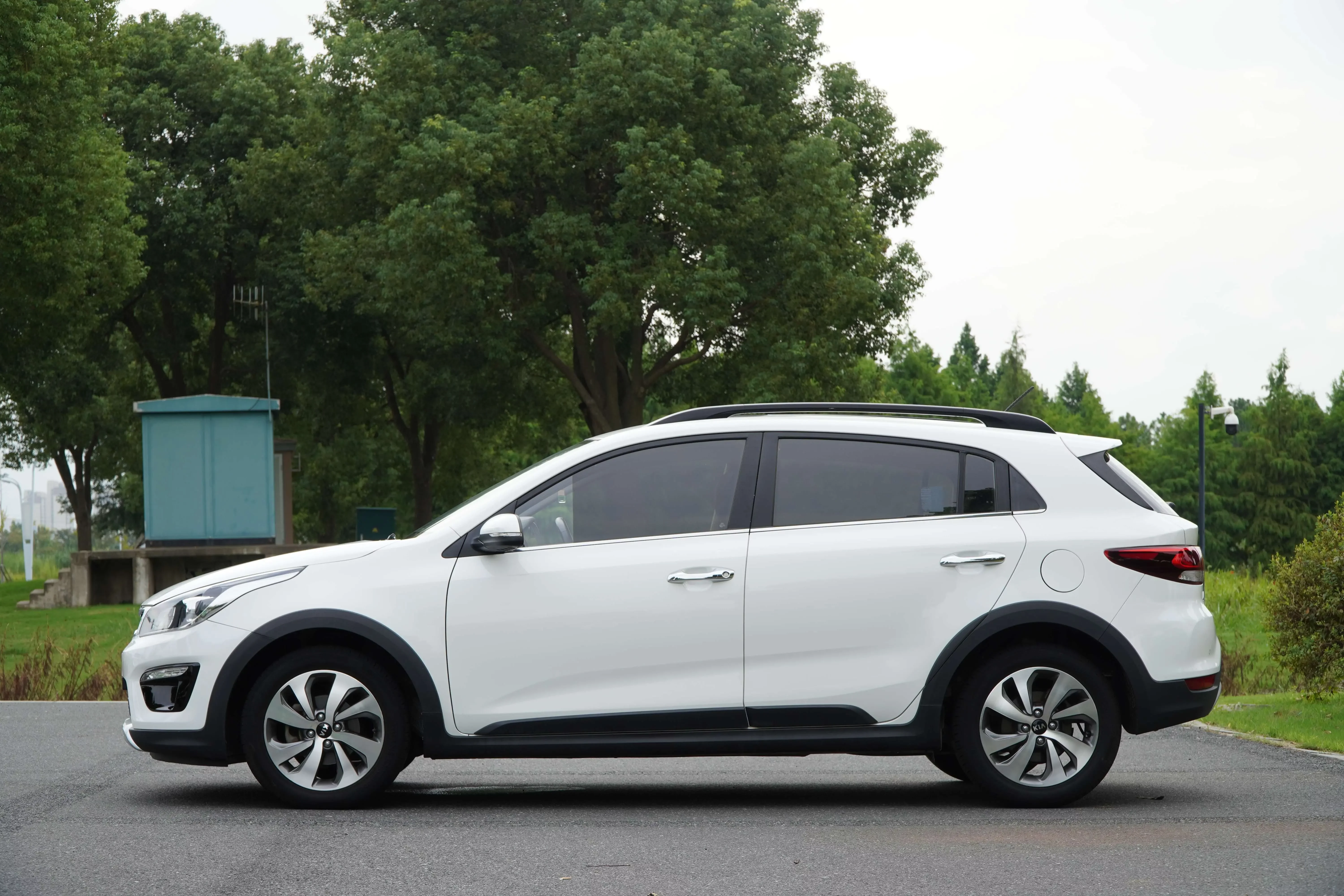 Kia KX CROSS
