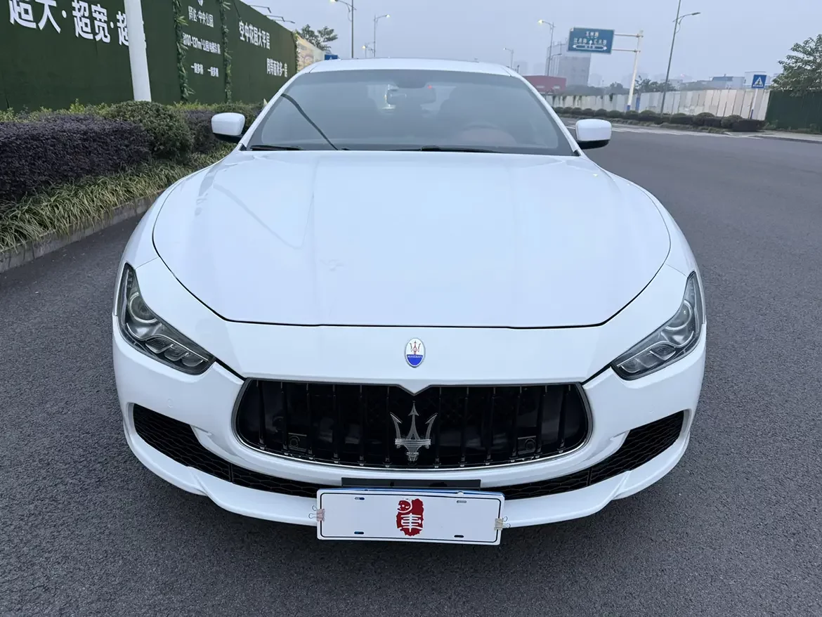 Maserati Ghibli