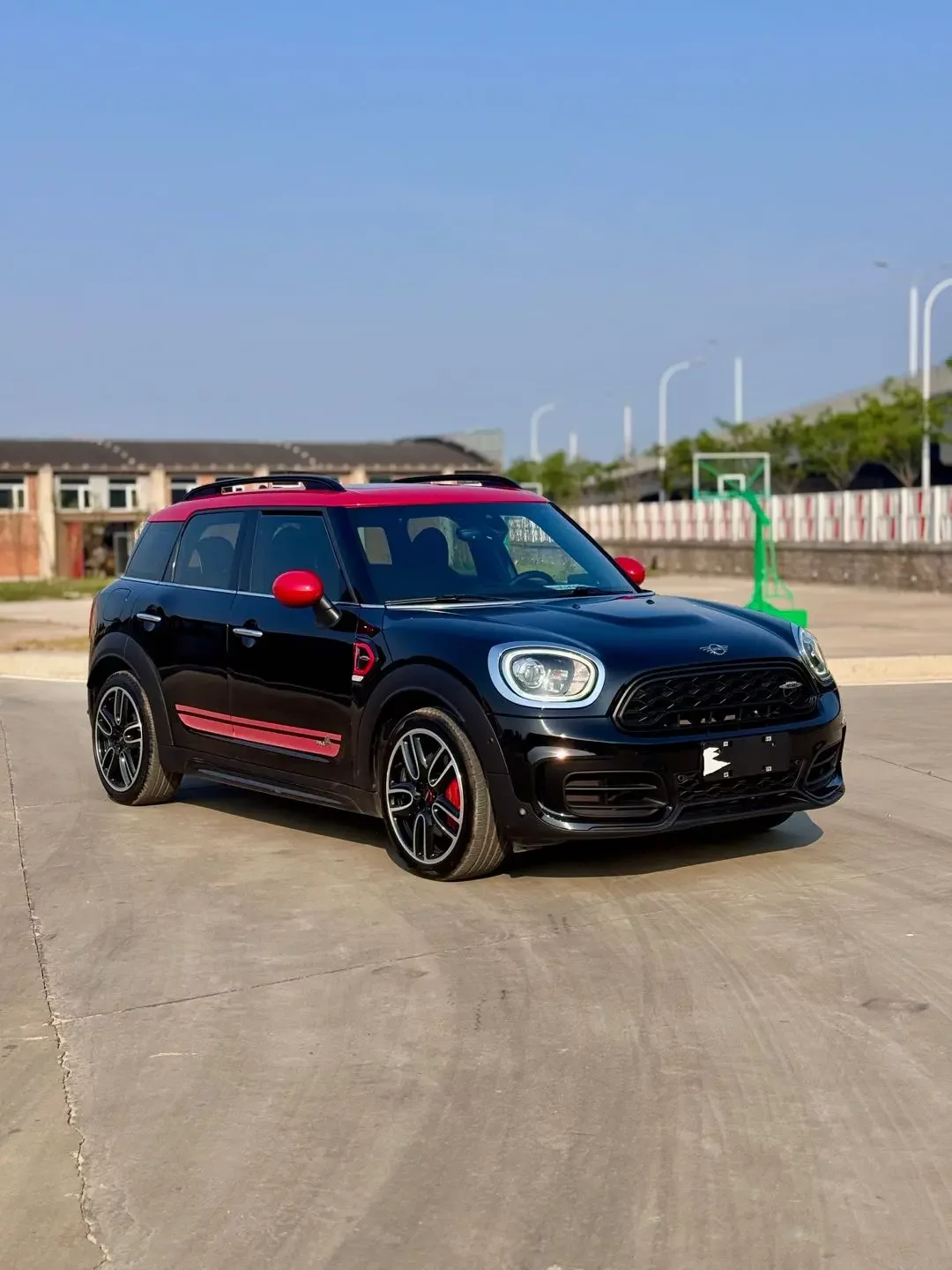 MINI JCW COUNTRYMAN