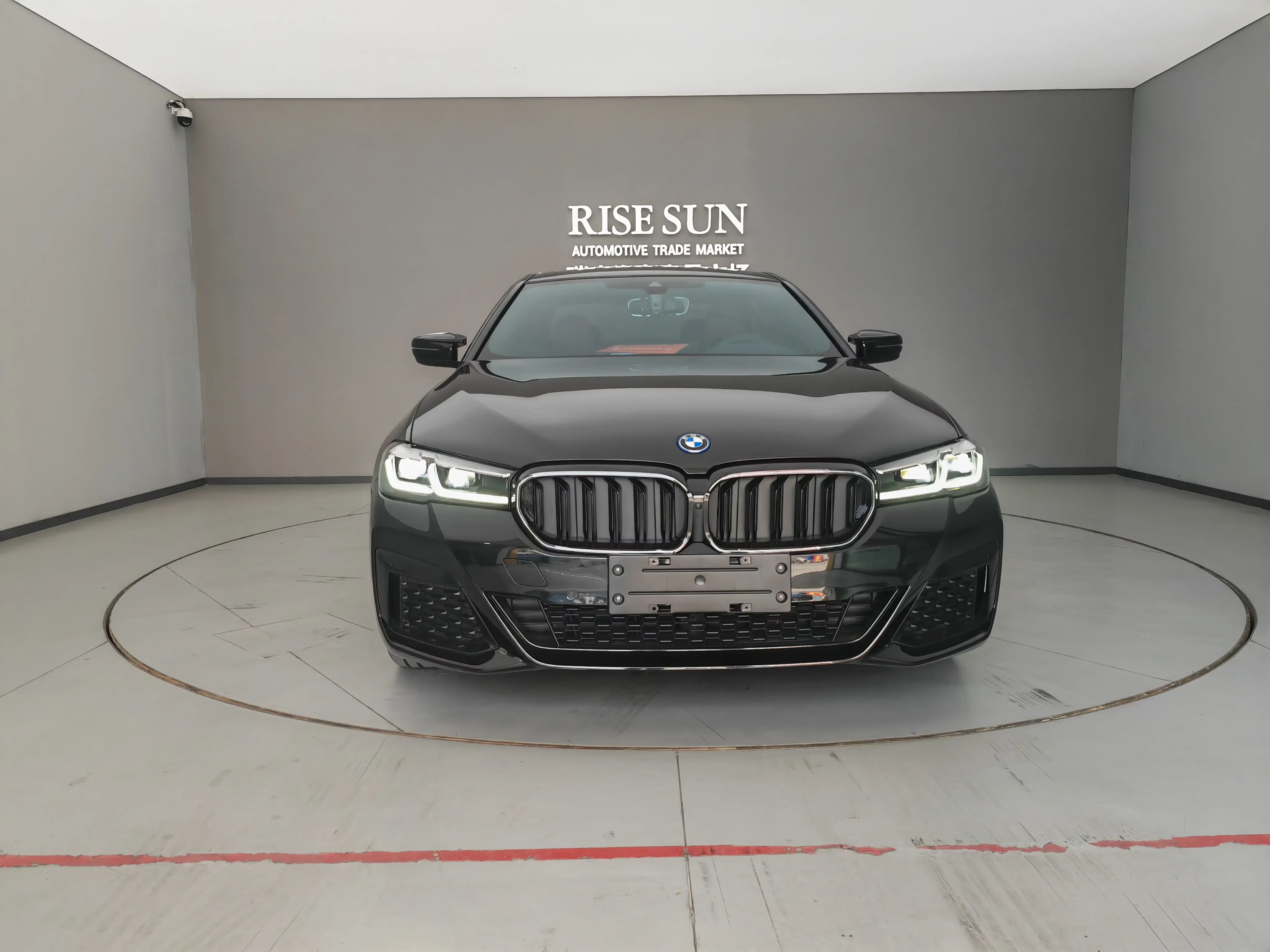 BMW 5 Series PHEV