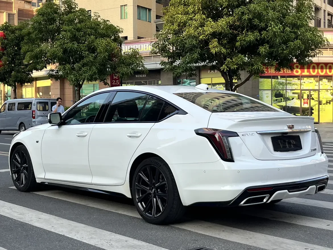 Cadillac CT5