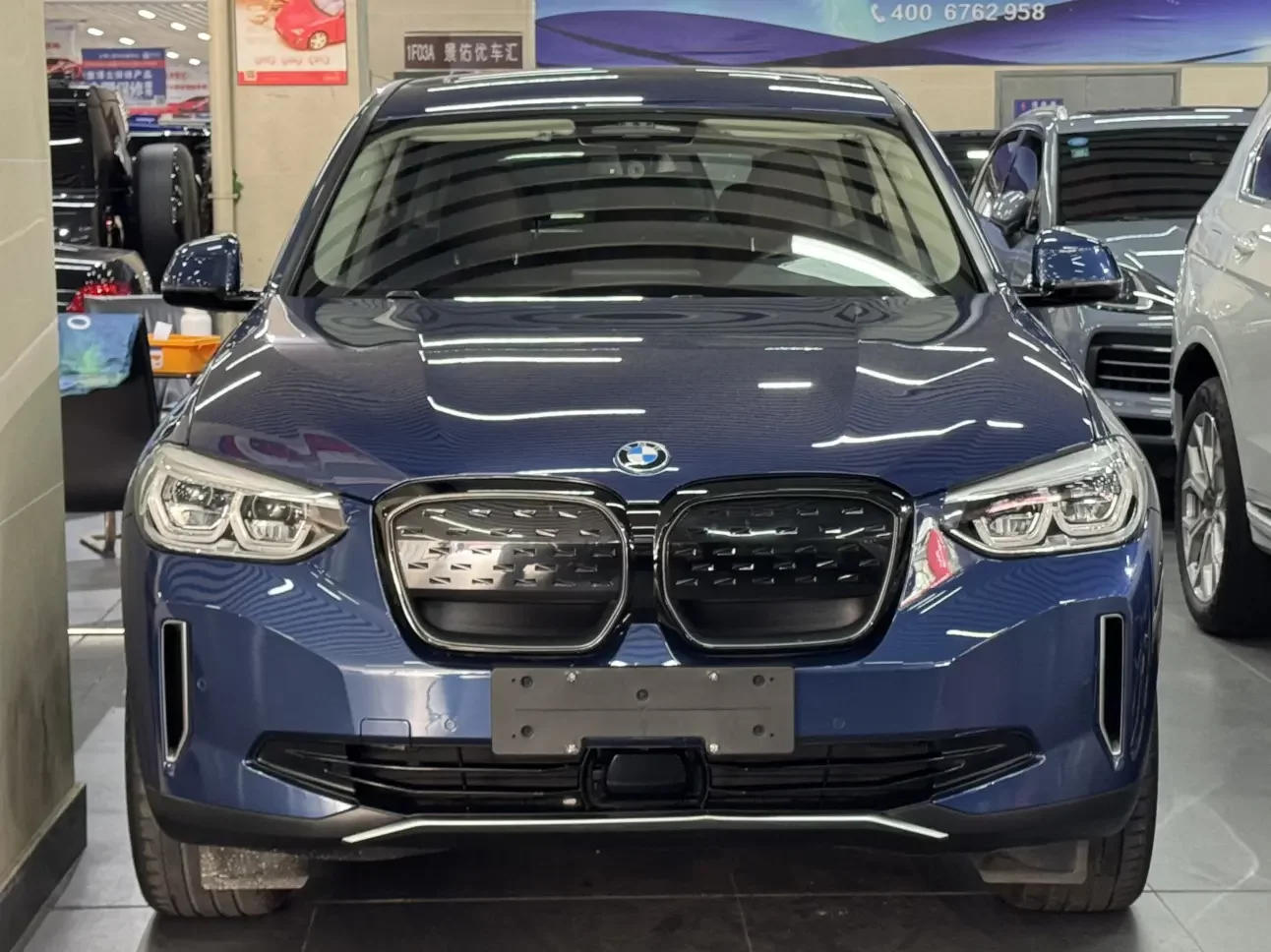 BMW iX3