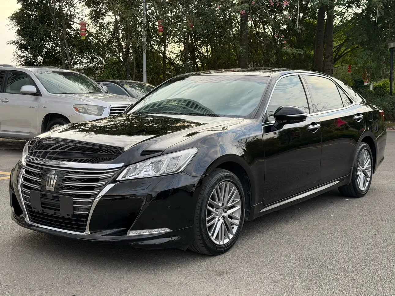 Toyota crown