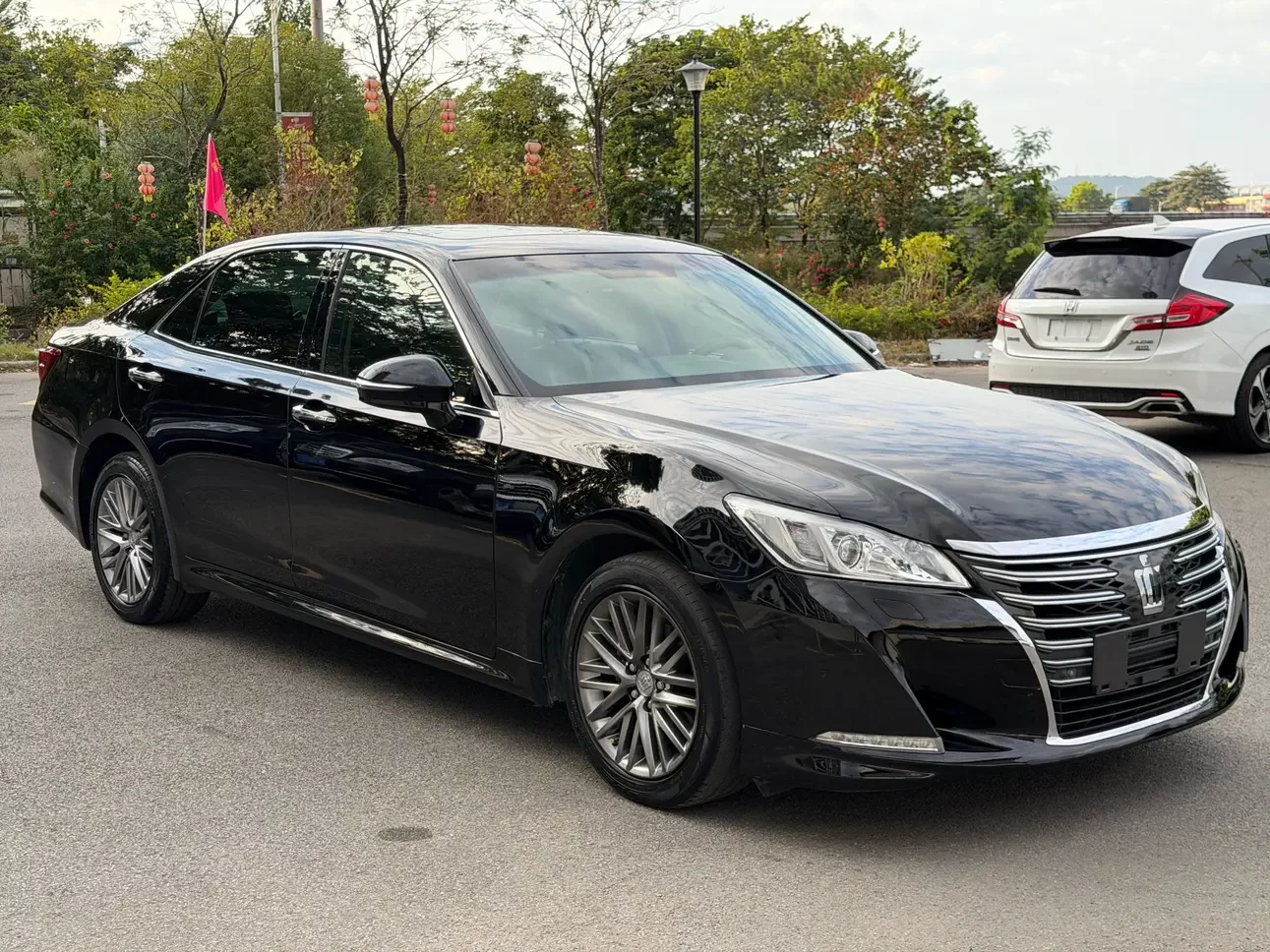 Toyota crown