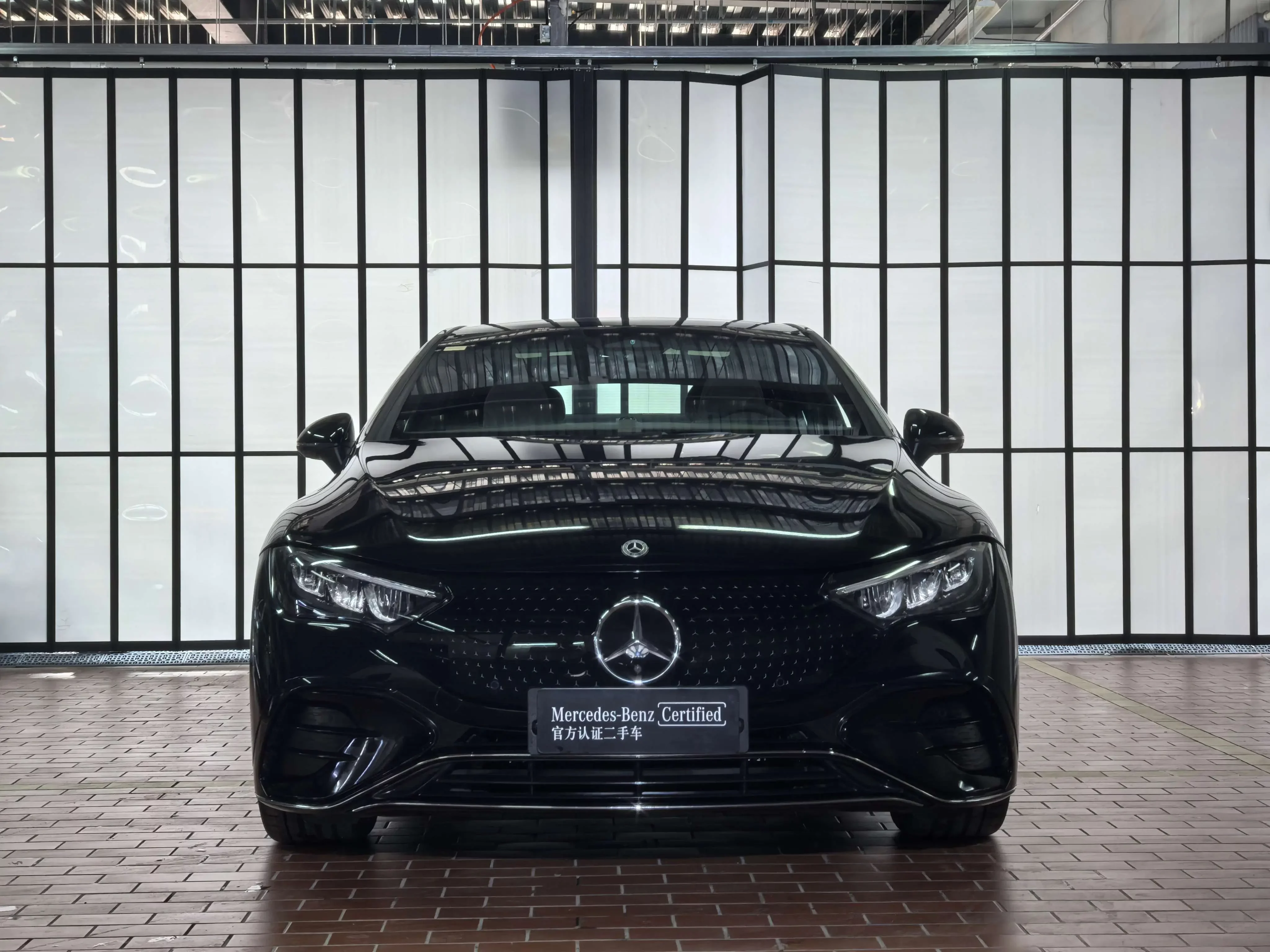 Mercedes-Benz EQE