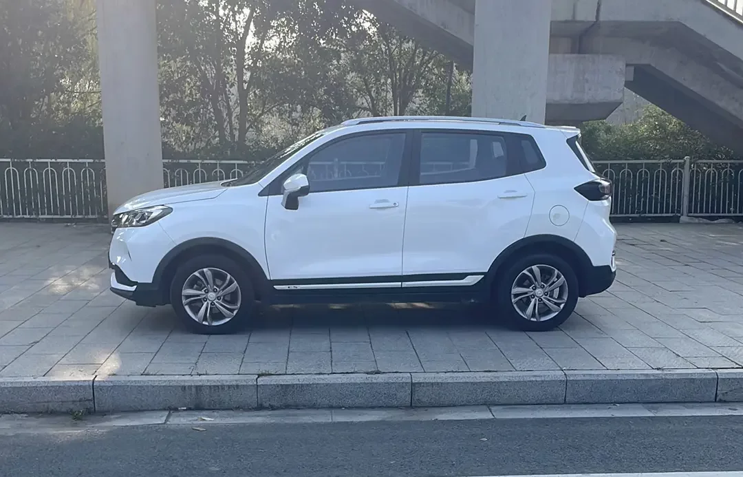 Changan CS15