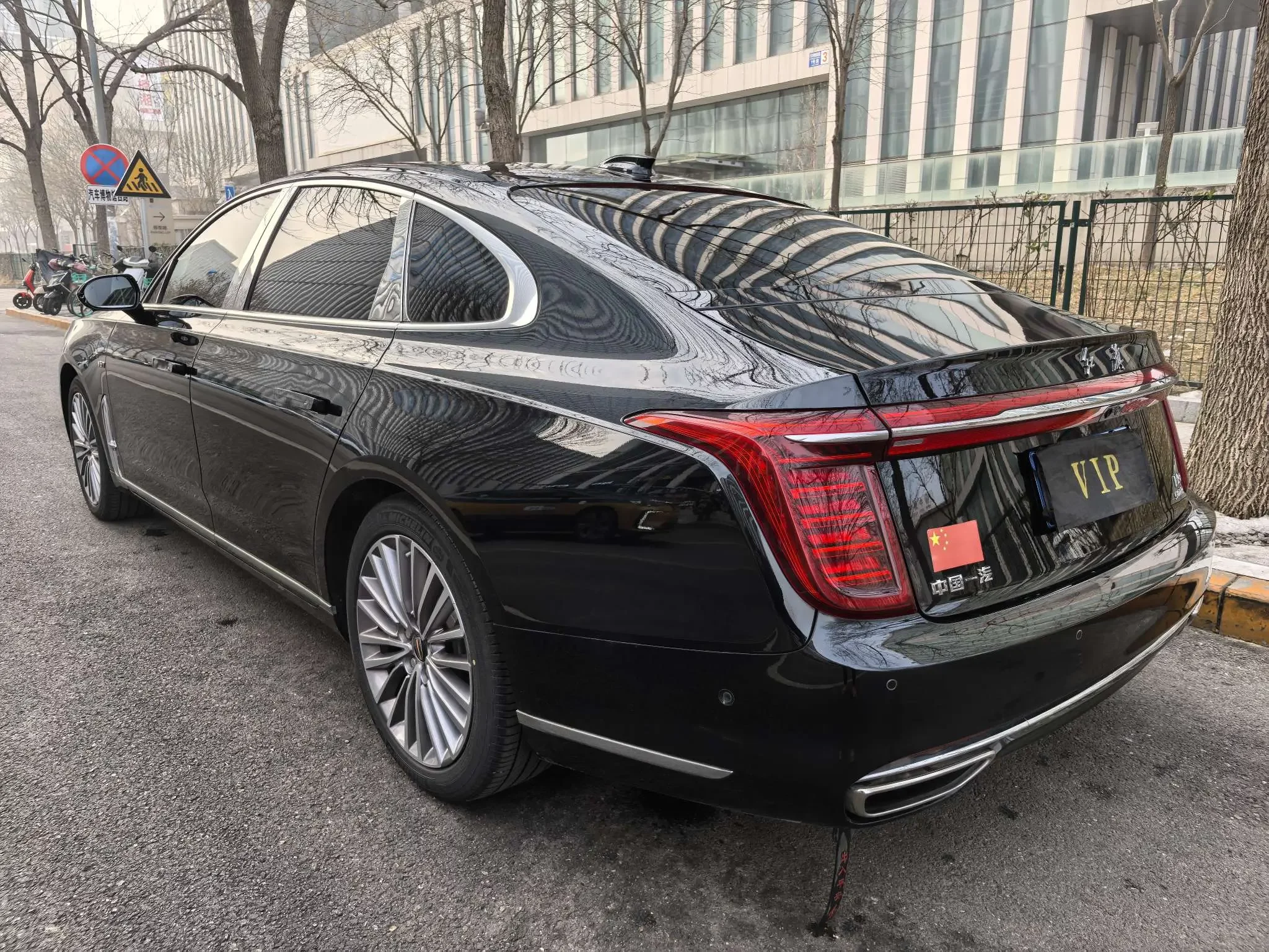 Hongqi H9