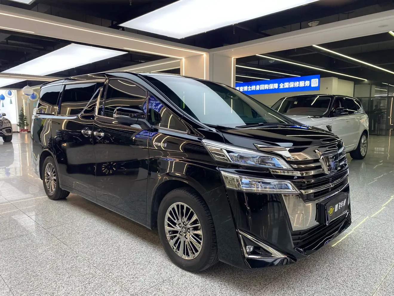 Toyota Crown Wellfire