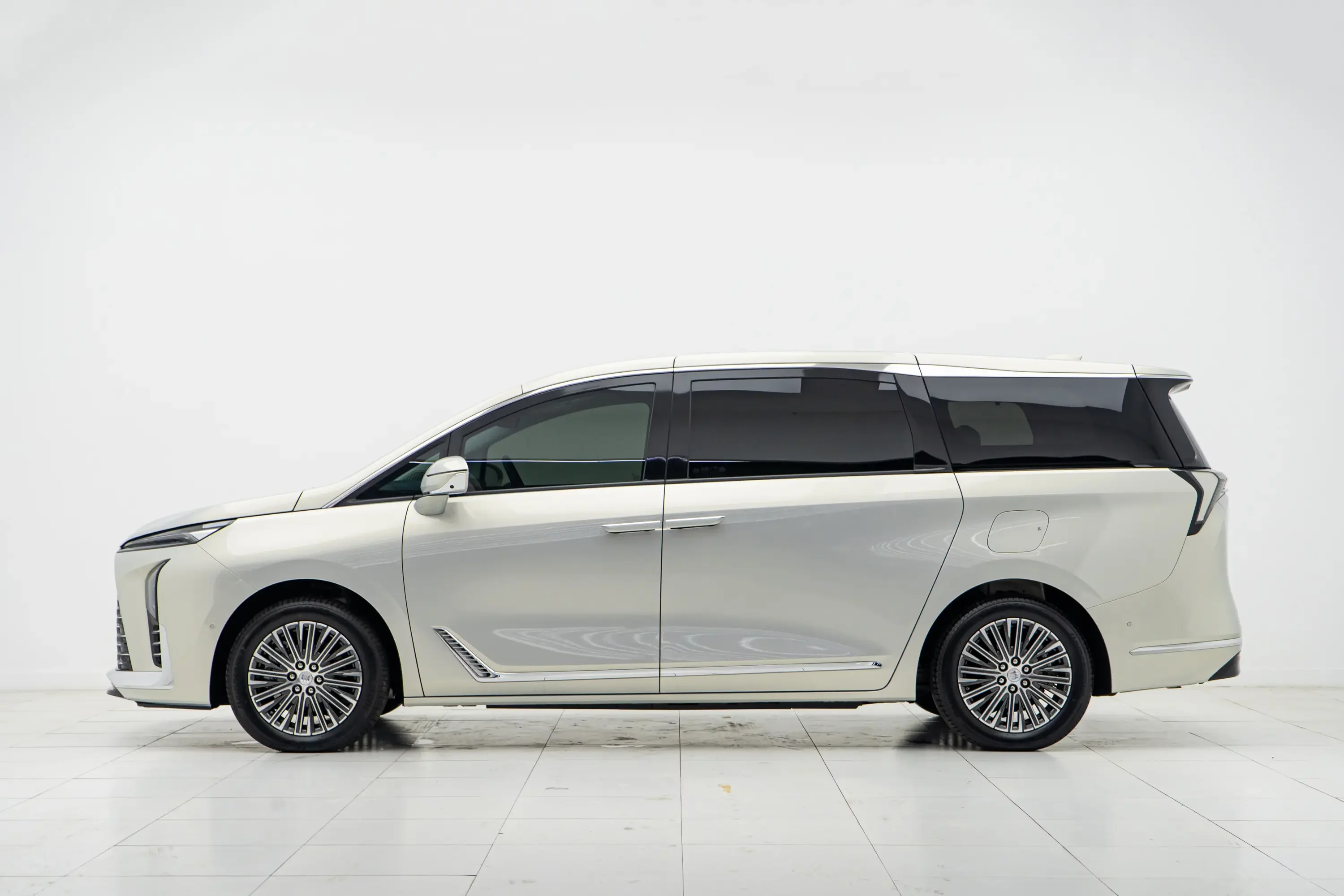 Buick GL8 PHEV