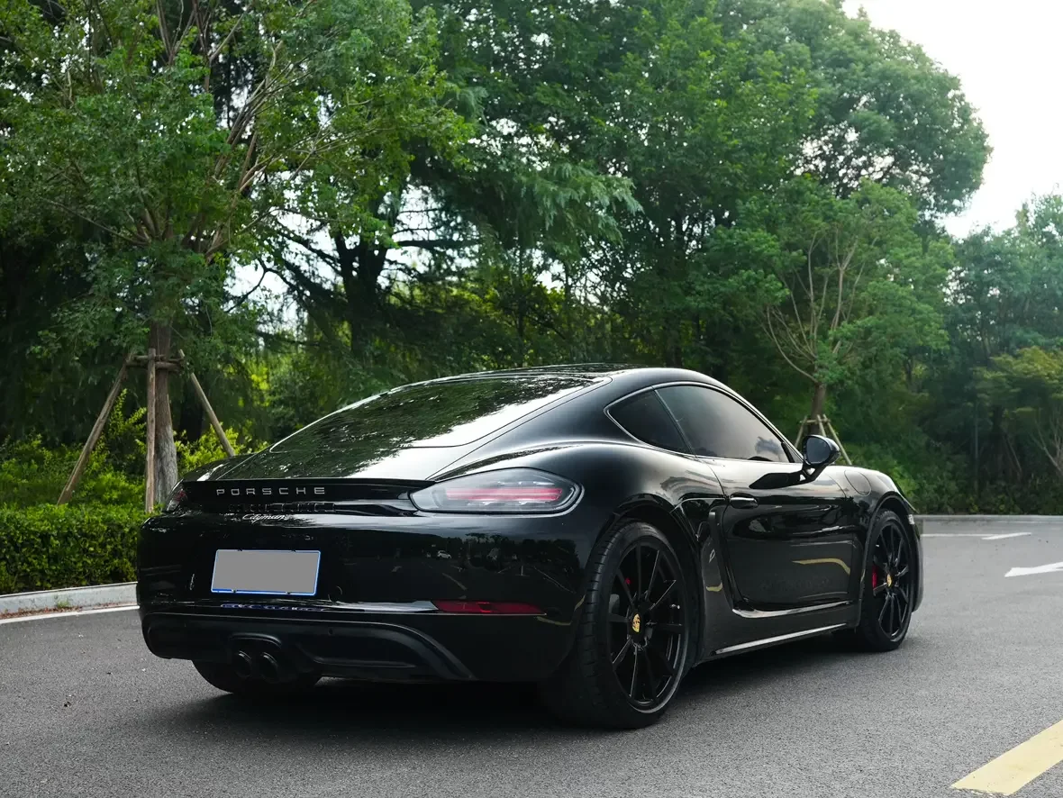 Porsche 718