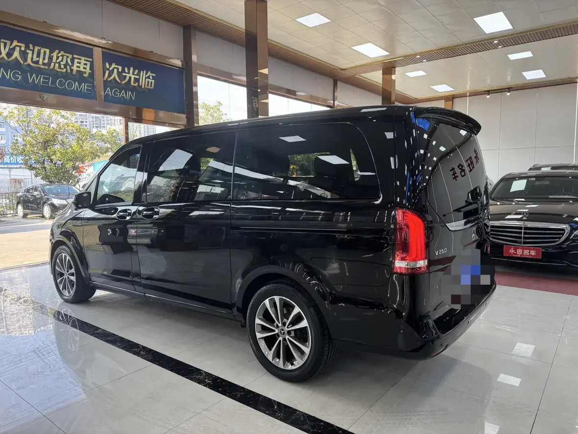 Mercedes-Benz V Class