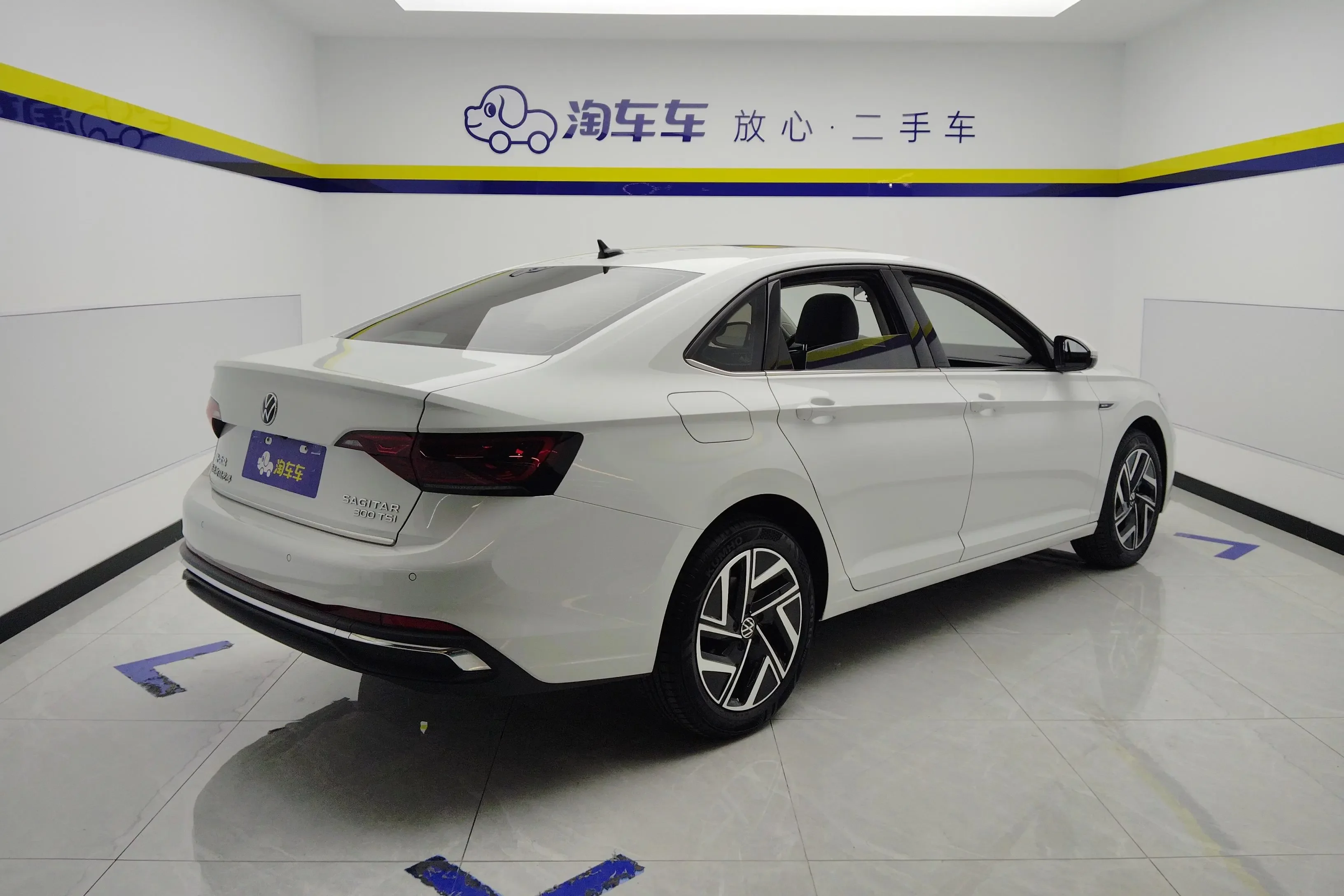 Volkswagen Sagitar