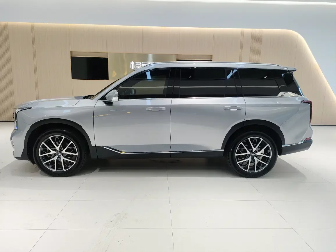 GAC Trumpchi GS8