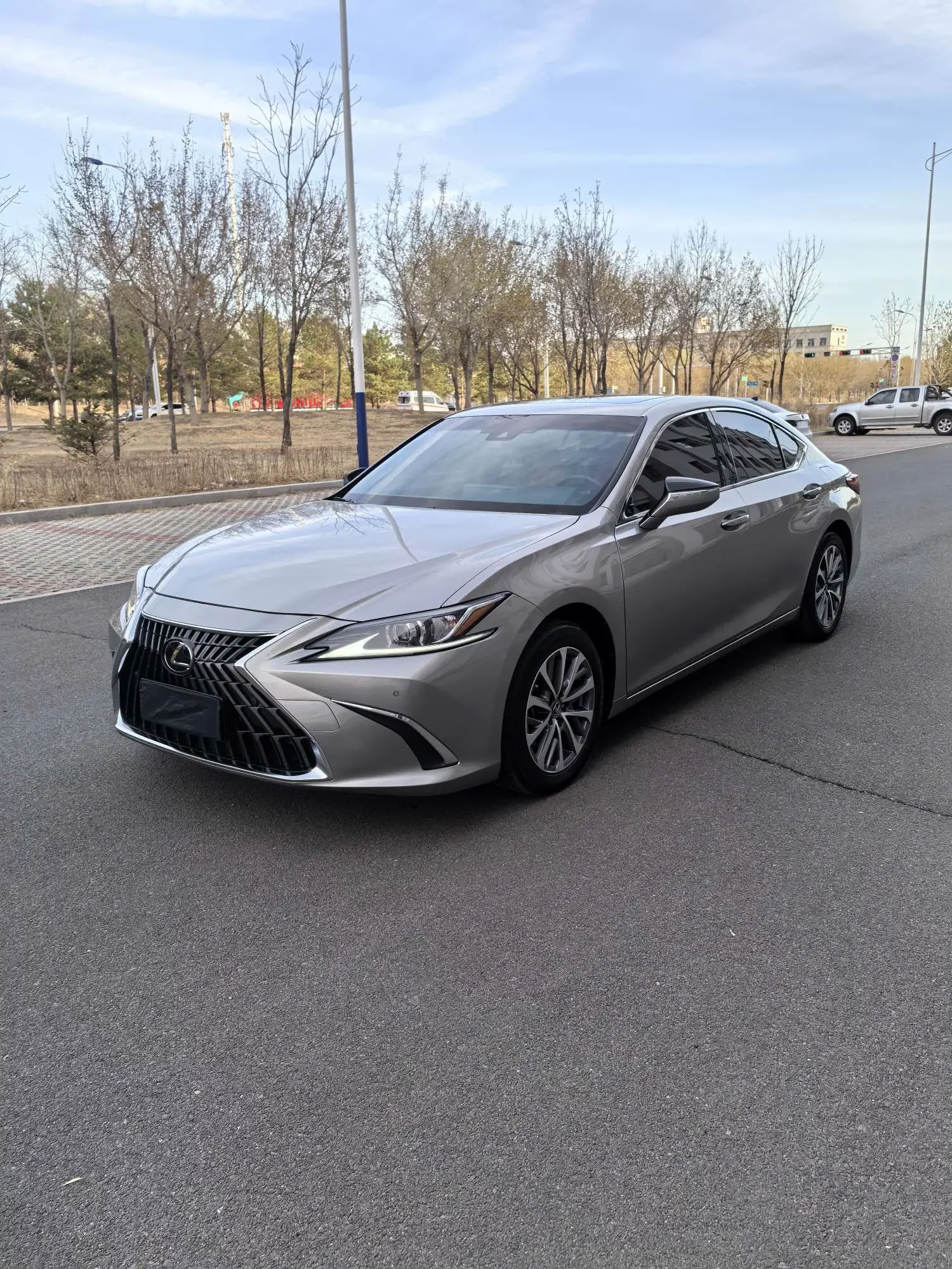 Lexus ES
