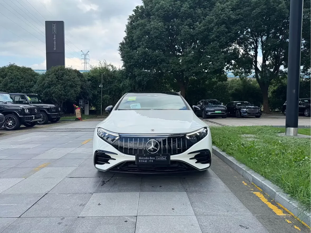 Mercedes-Benz EQS AMG