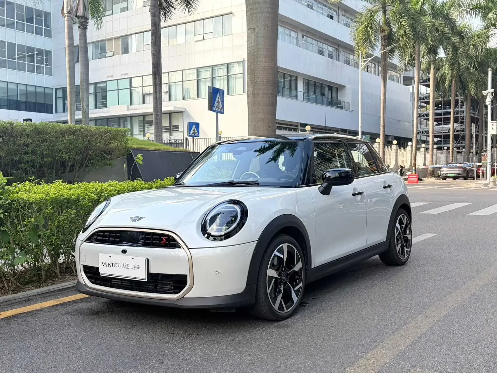 MINI MINI  из Китая