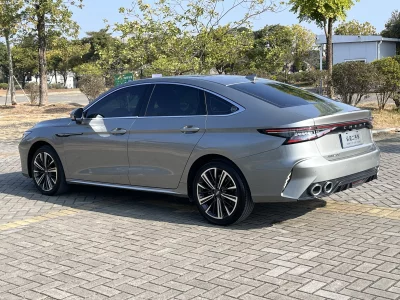 Chery Arrizo 8