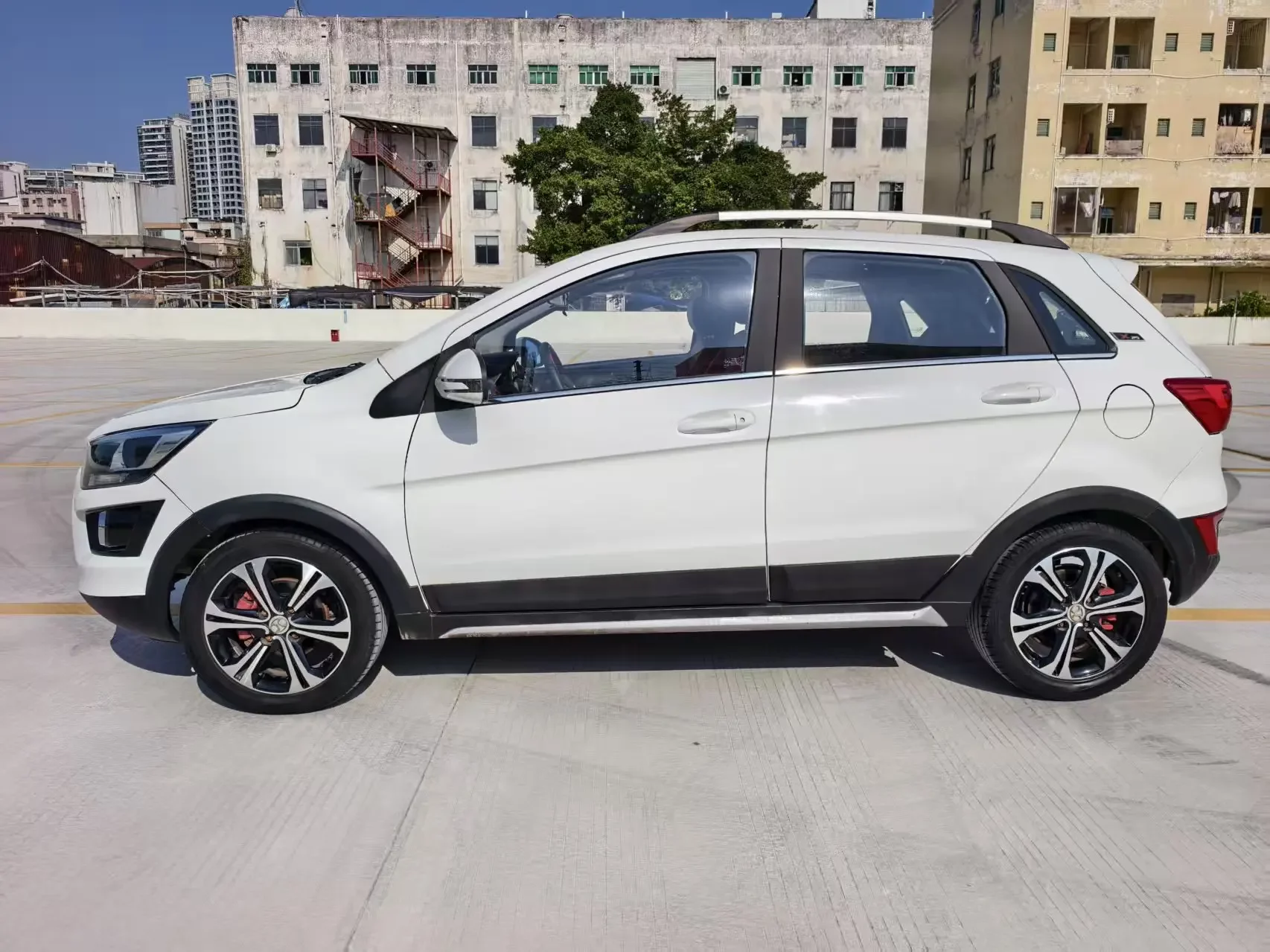BAIC Shenbao X25