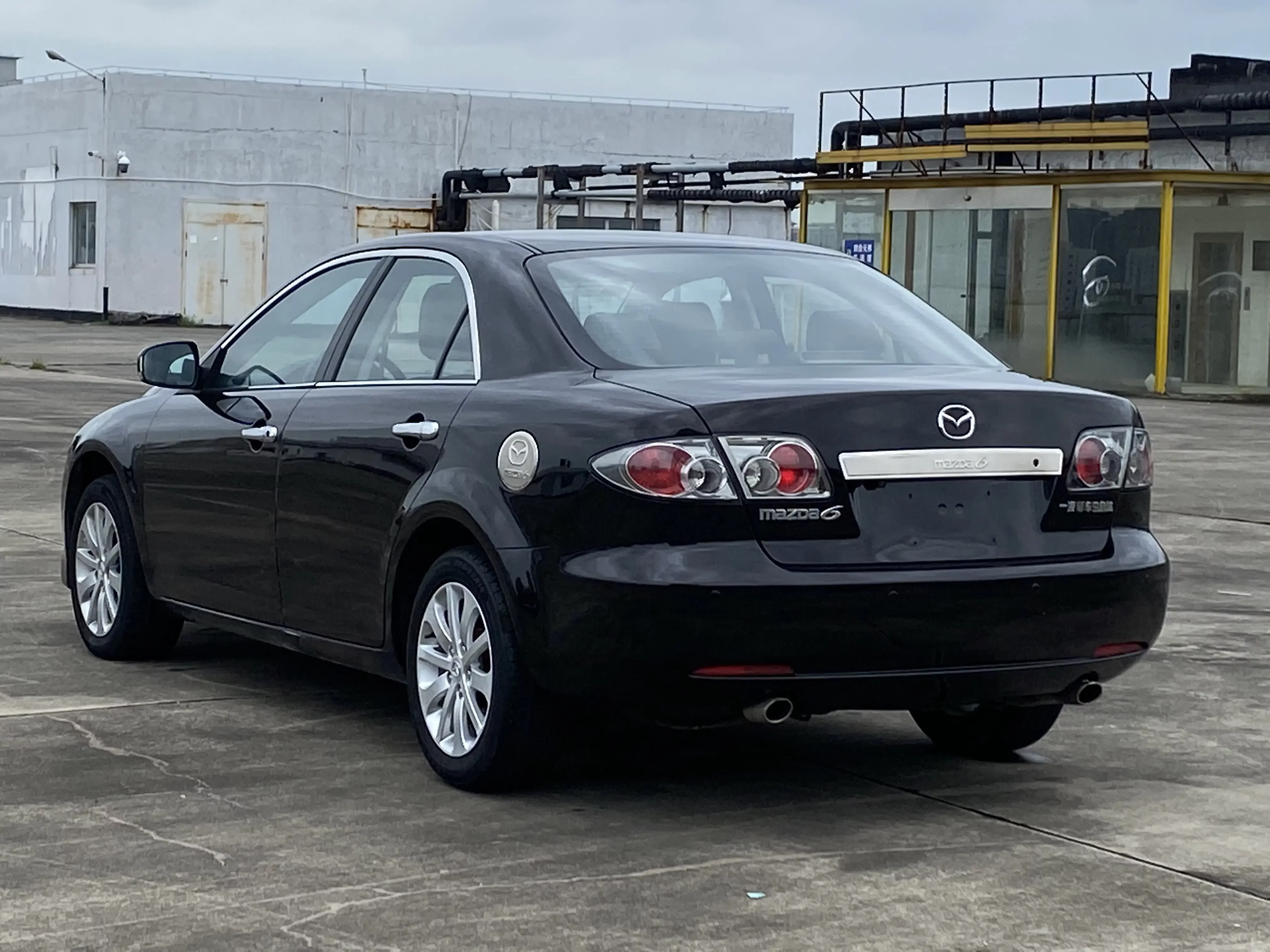 Mazda 6