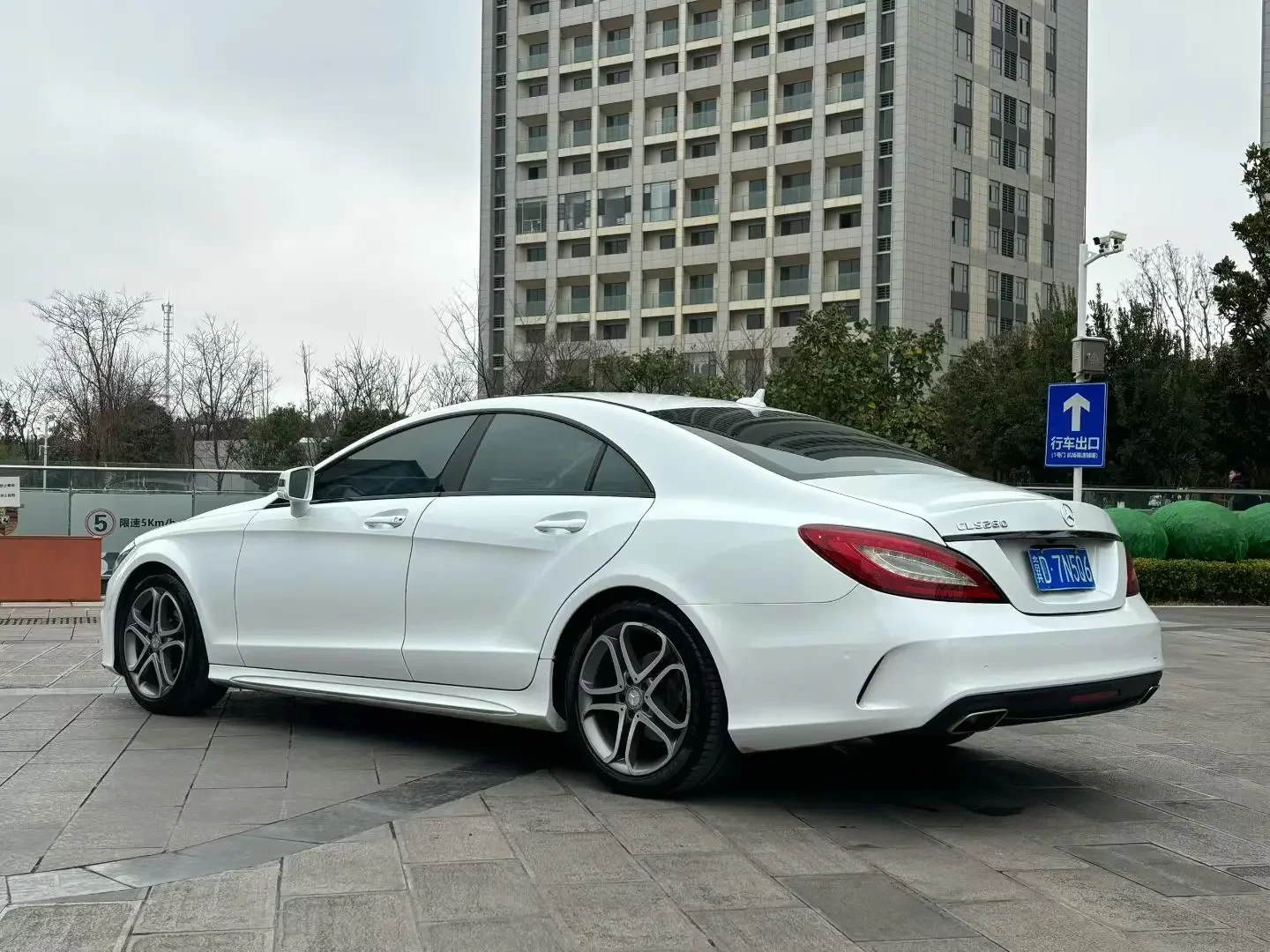 Mercedes-Benz CLS